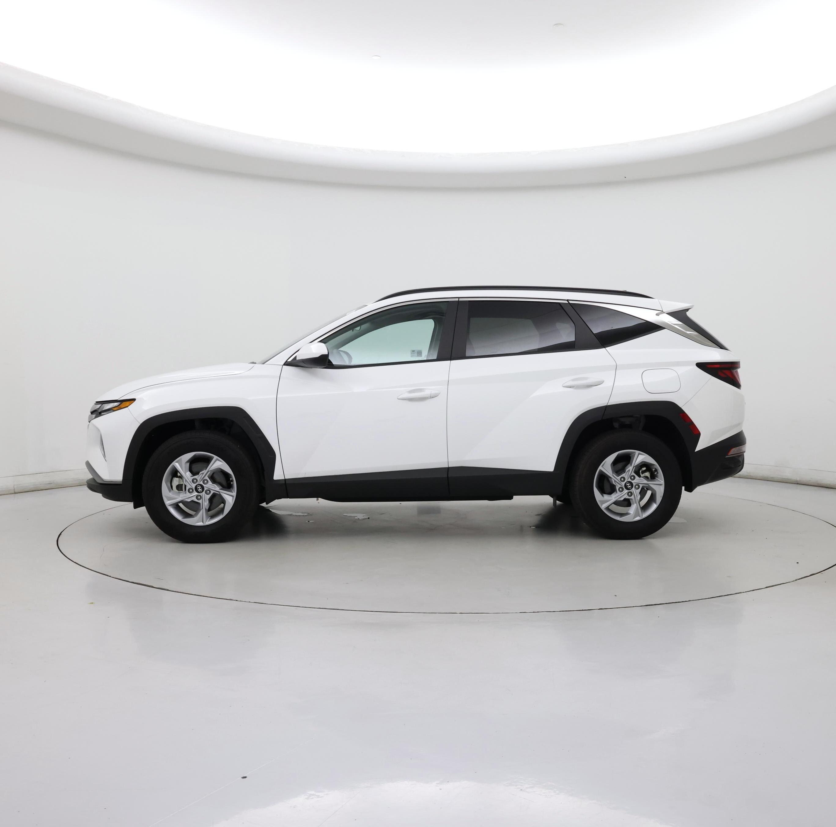 Thumbnail: 2024 Hyundai Tucson - 3