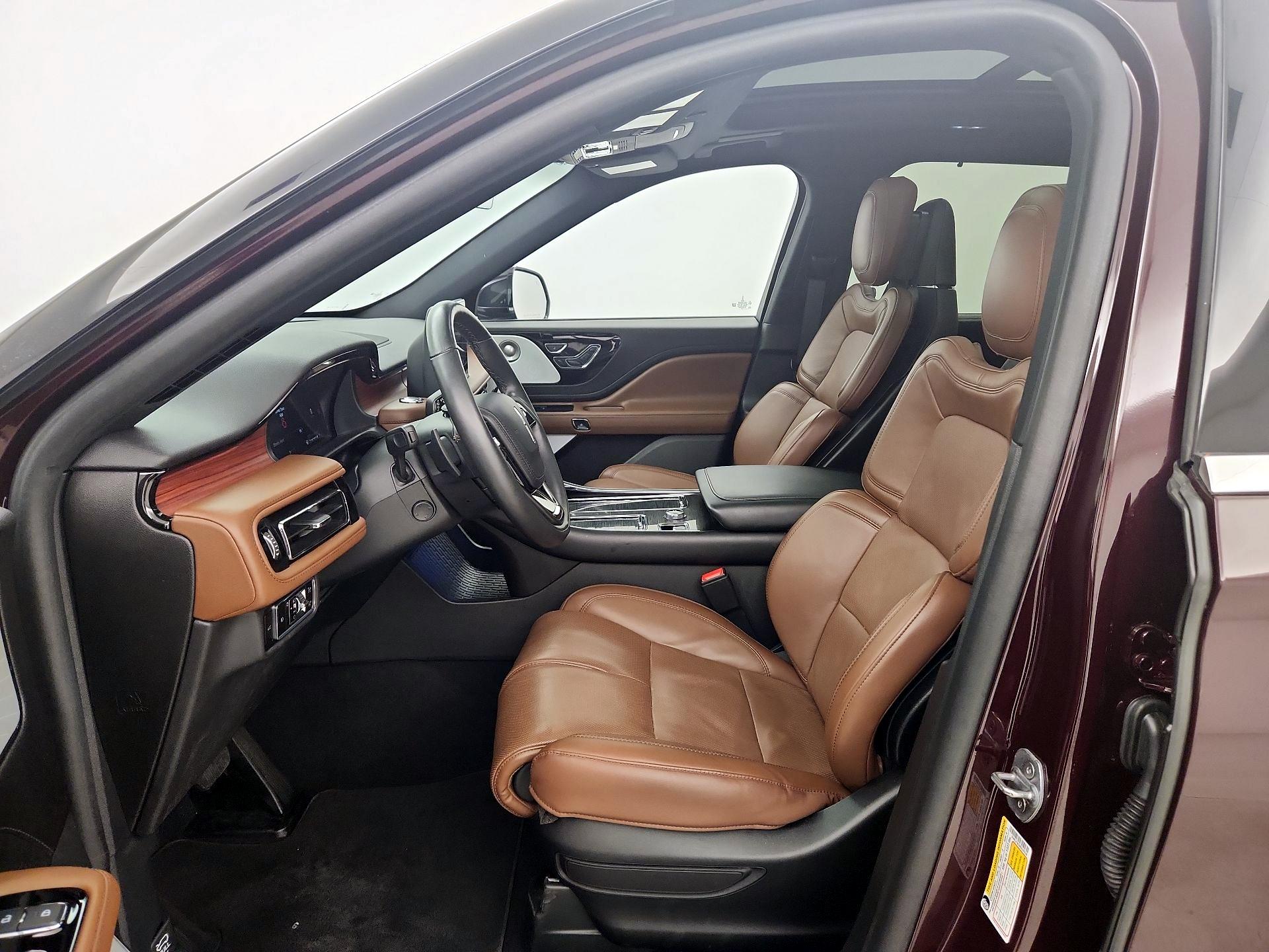 Thumbnail: 2024 Lincoln Aviator - 11