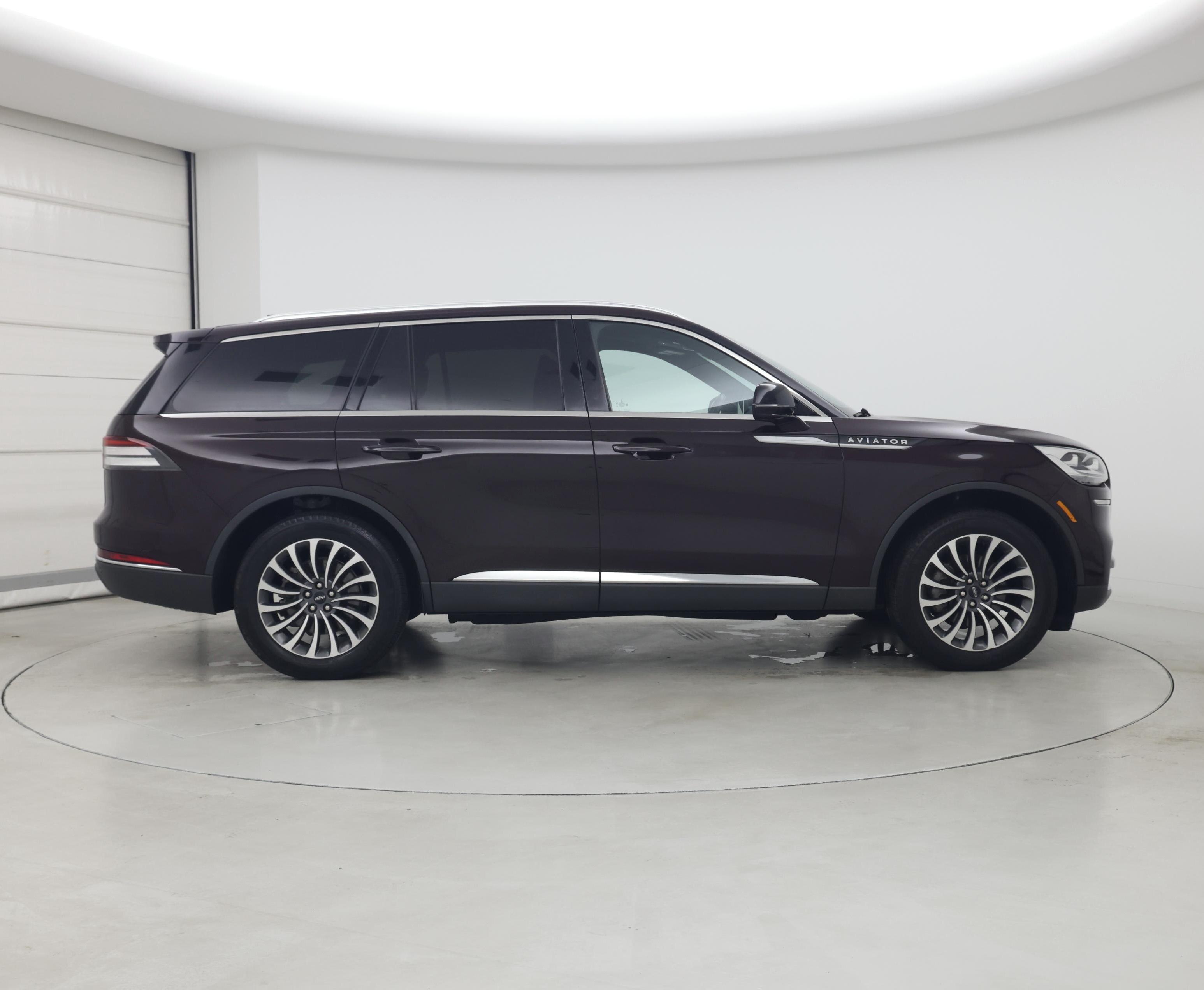 Thumbnail: 2024 Lincoln Aviator - 7