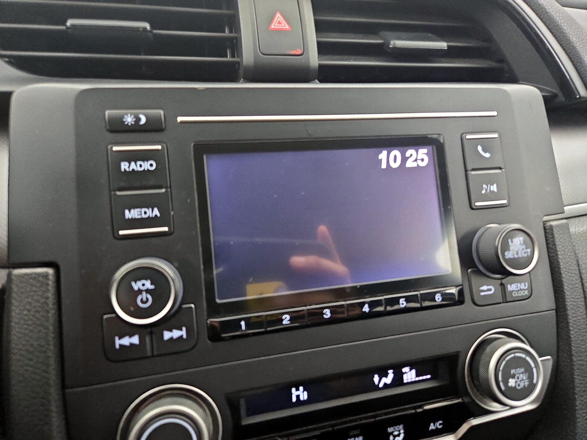 Thumbnail: 2016 Honda Civic - 15