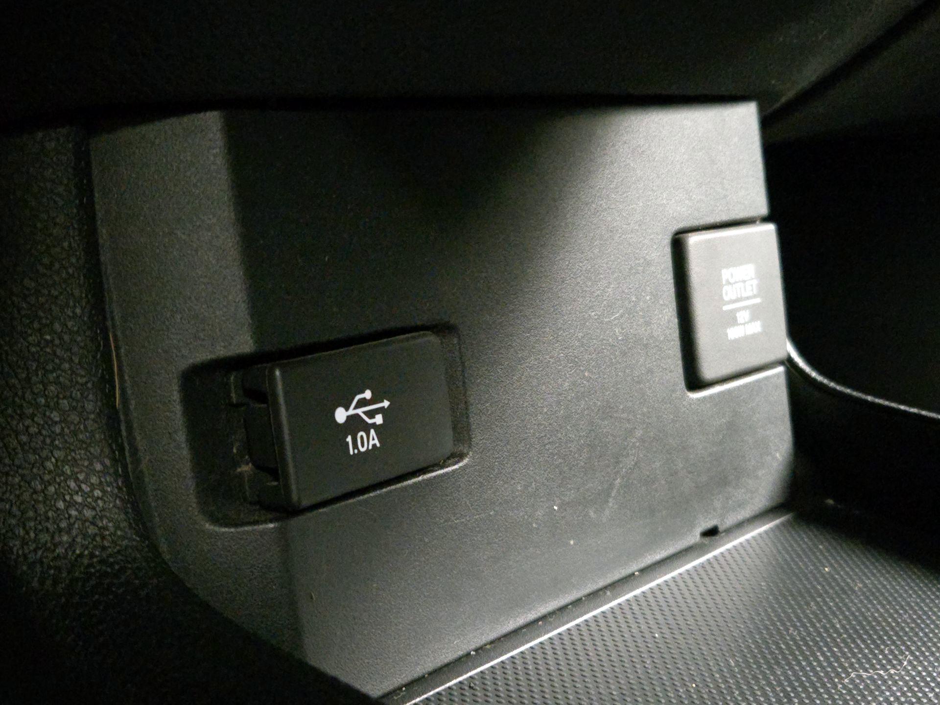 Thumbnail: 2016 Honda Civic - 18
