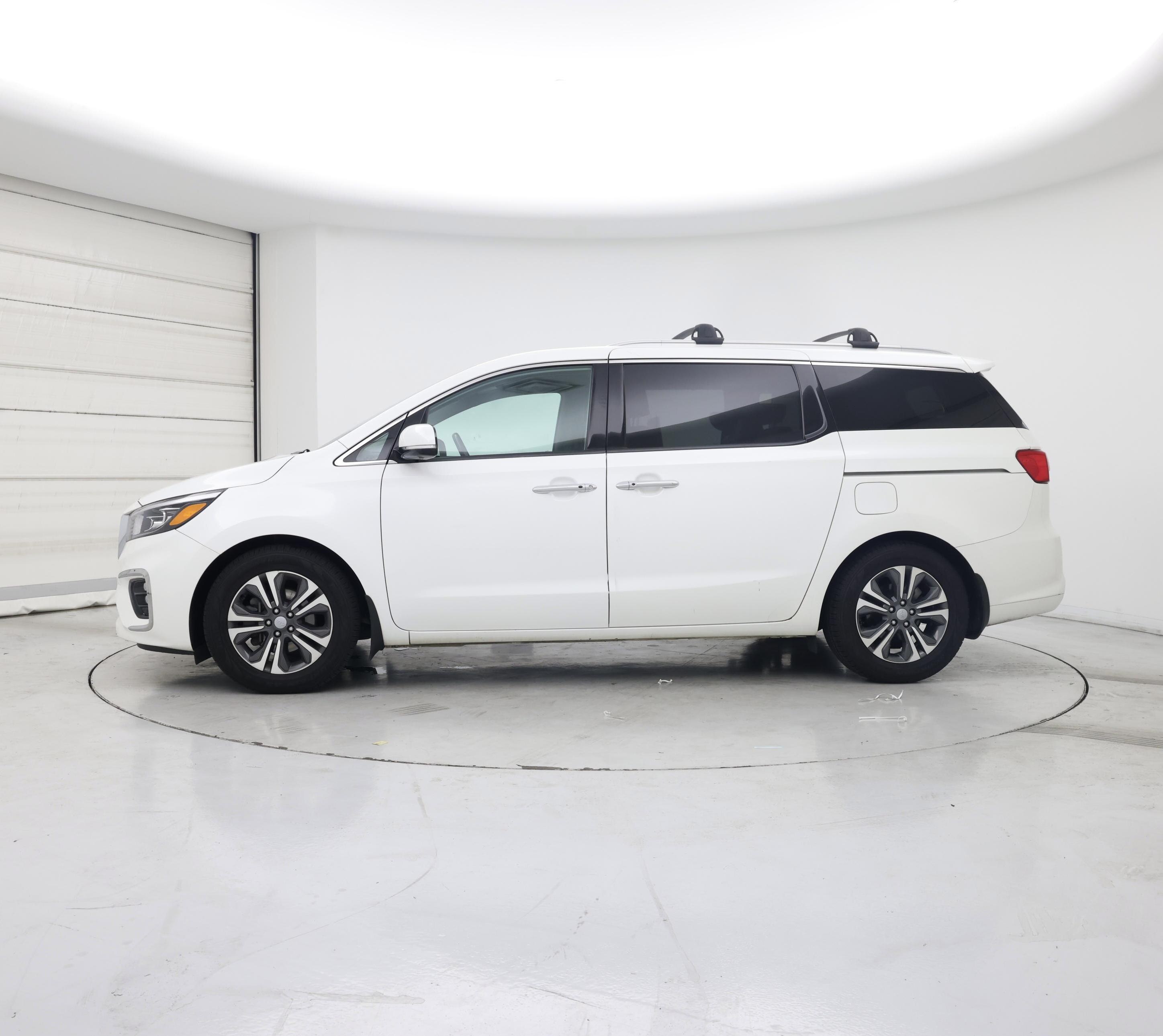 Thumbnail: 2019 Kia Sedona - 3