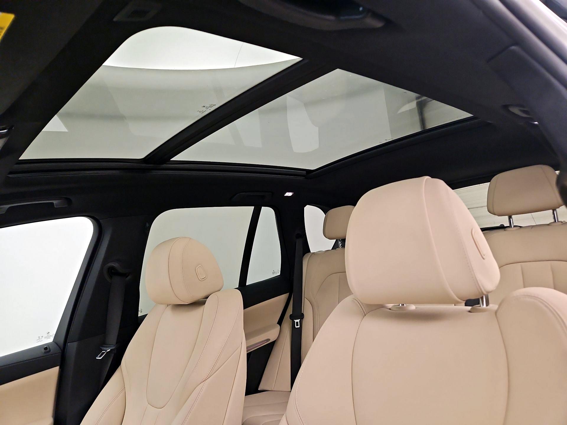 Thumbnail: 2021 BMW X5 - 20