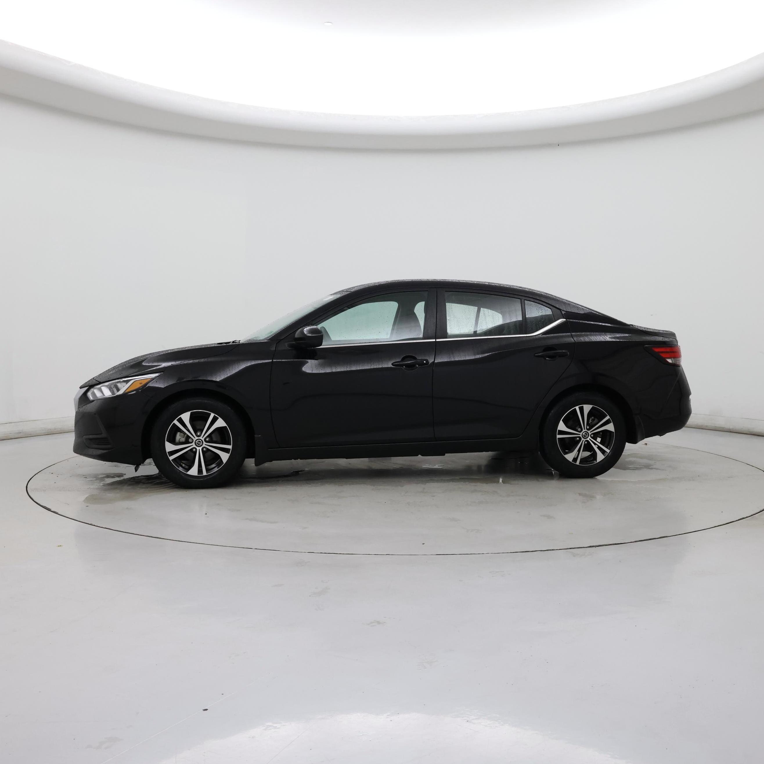 Thumbnail: 2023 Nissan Sentra - 3