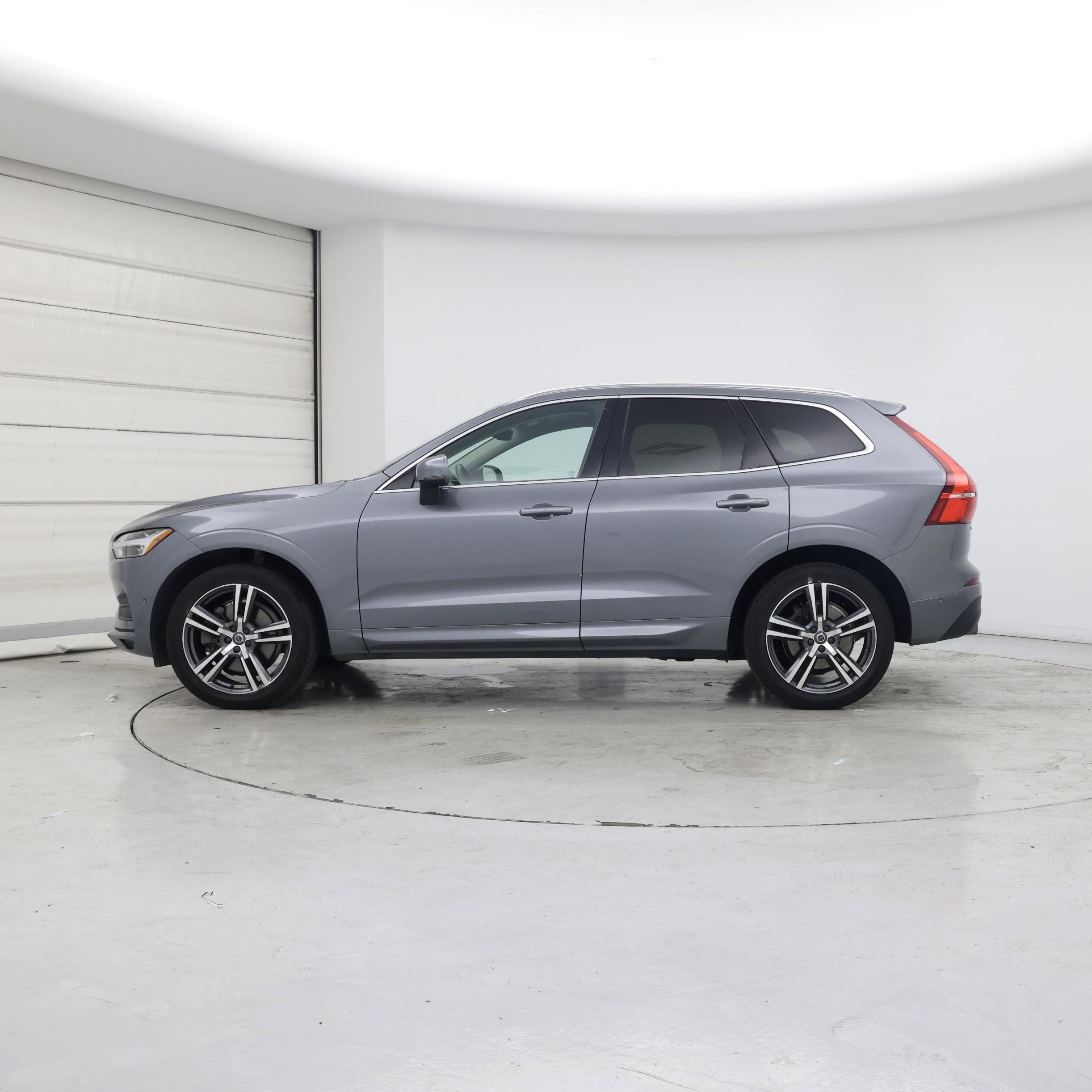 Thumbnail: 2019 Volvo XC60 - 3