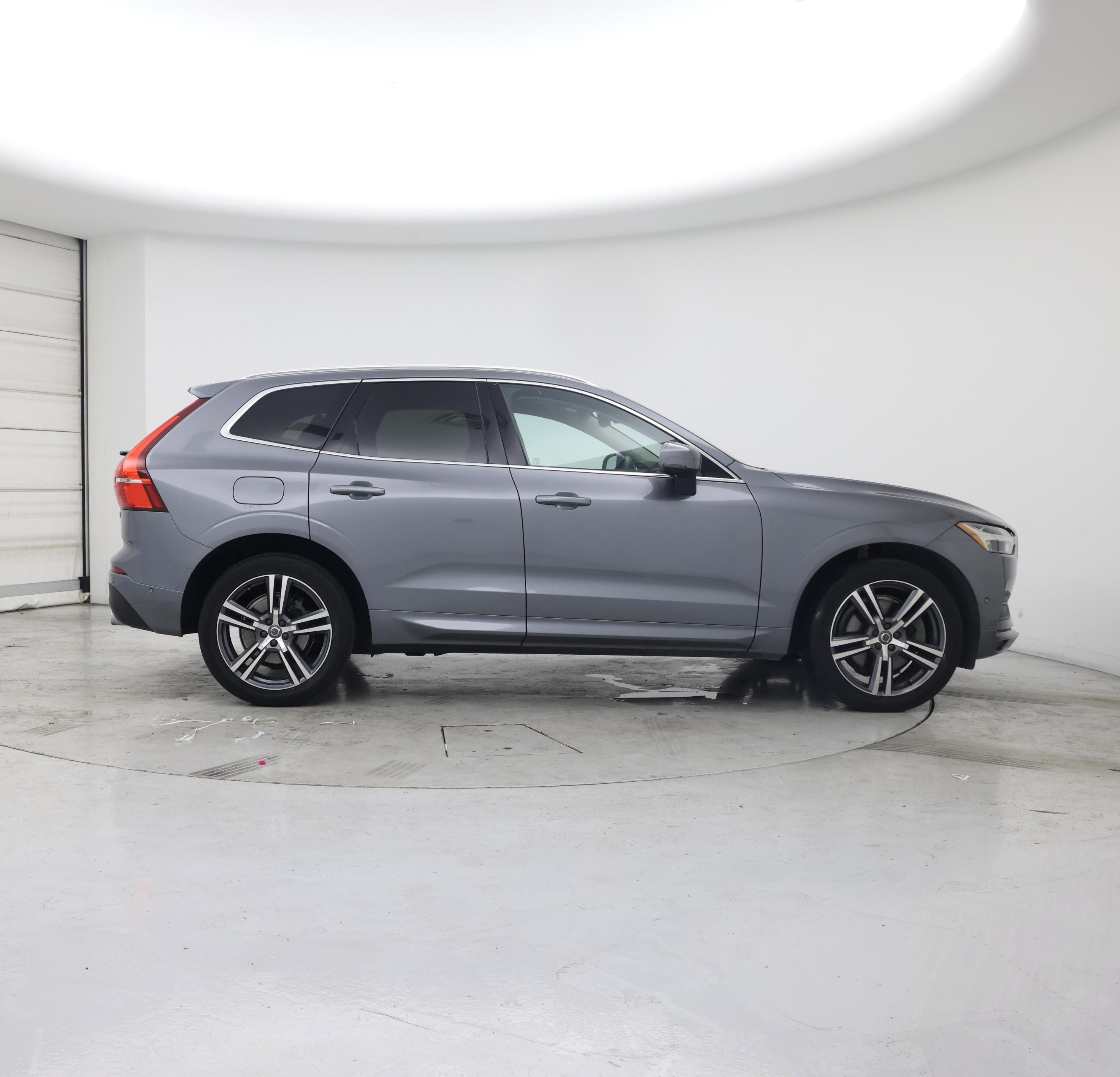Thumbnail: 2019 Volvo XC60 - 7