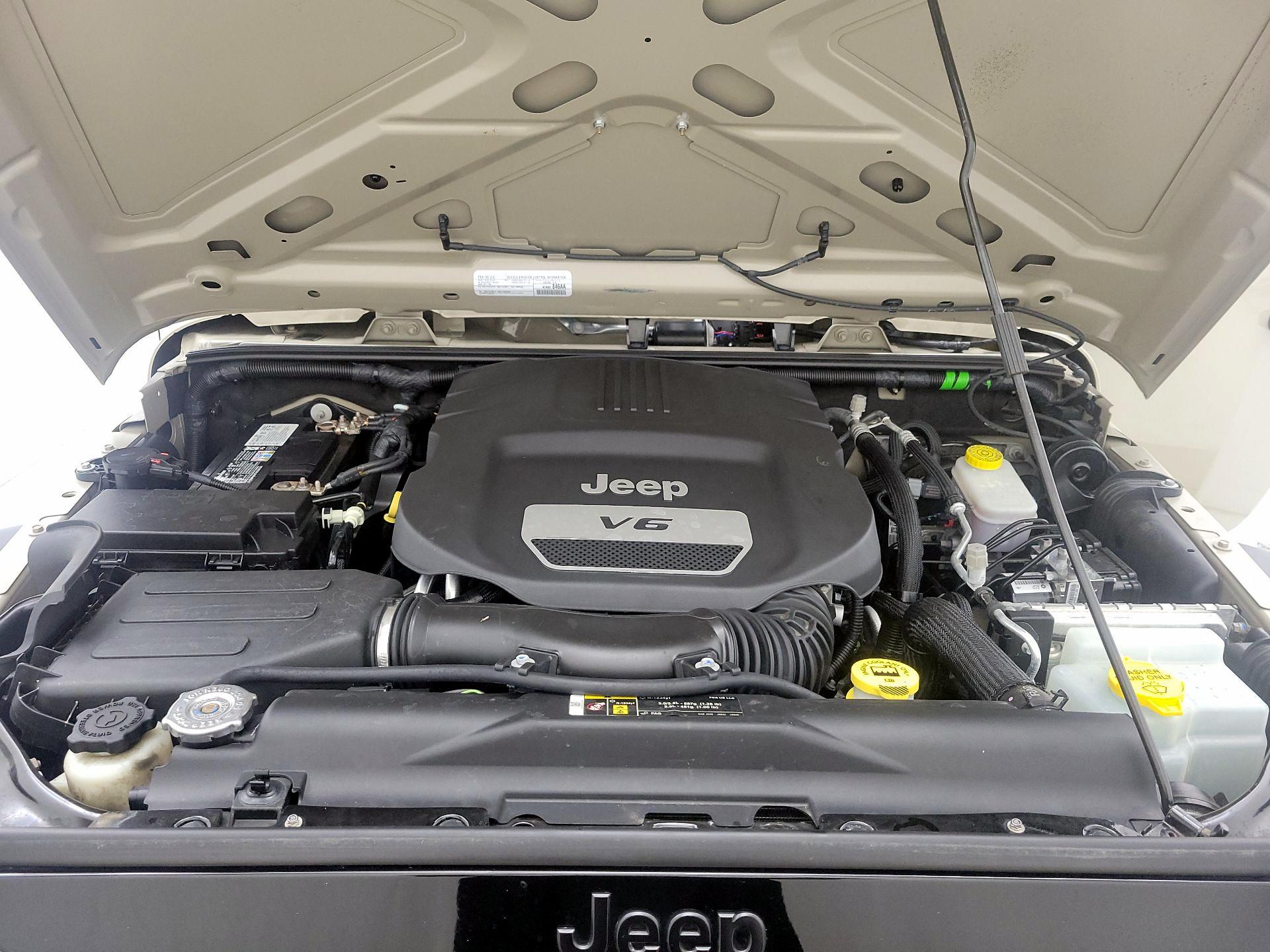 Thumbnail: 2017 Jeep Wrangler - 20