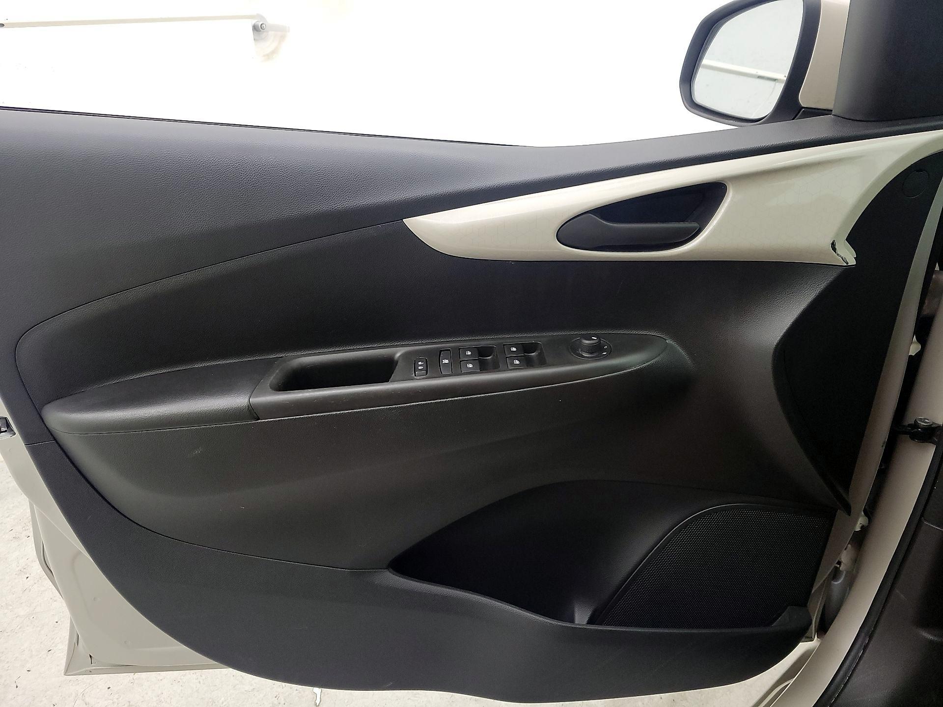 Thumbnail: 2016 Chevrolet Spark - 12