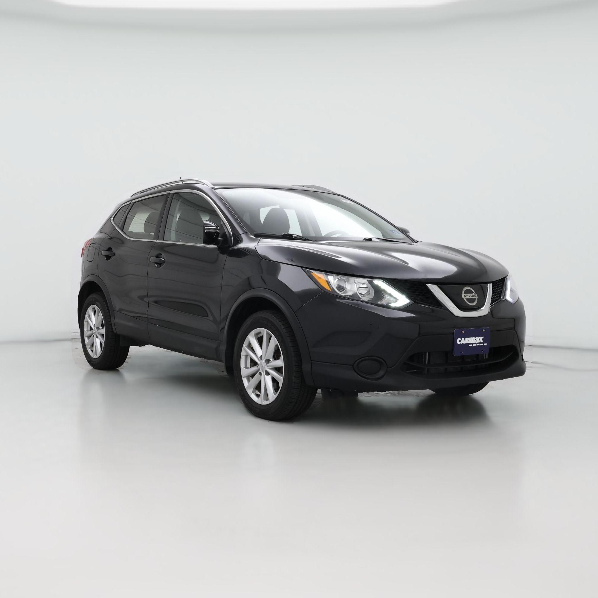 Thumbnail: 2018 Nissan Rogue Sport - 1