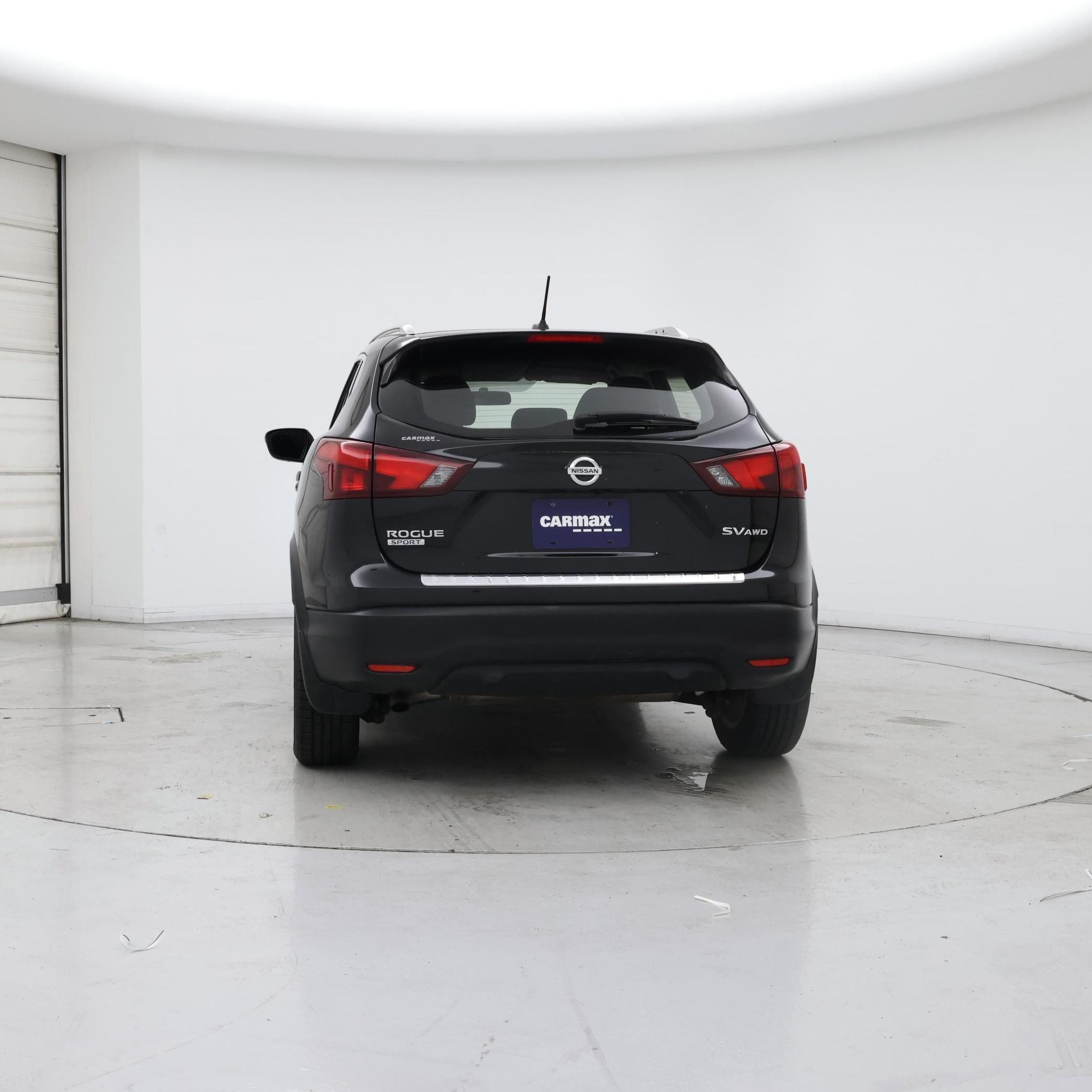 Thumbnail: 2018 Nissan Rogue Sport - 6