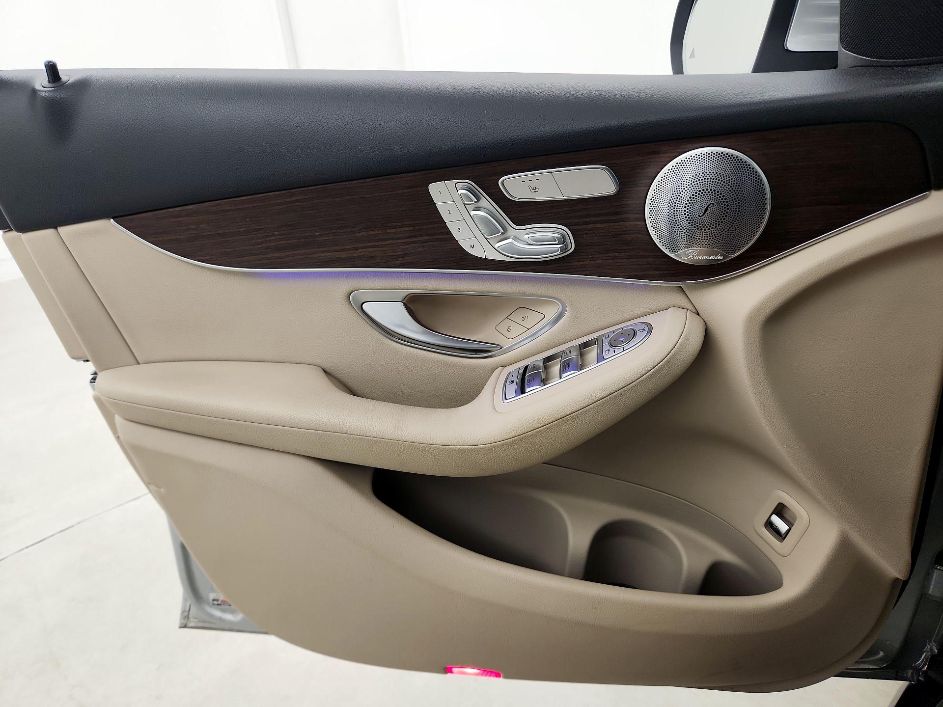 Thumbnail: 2020 Mercedes-Benz GLC - 12