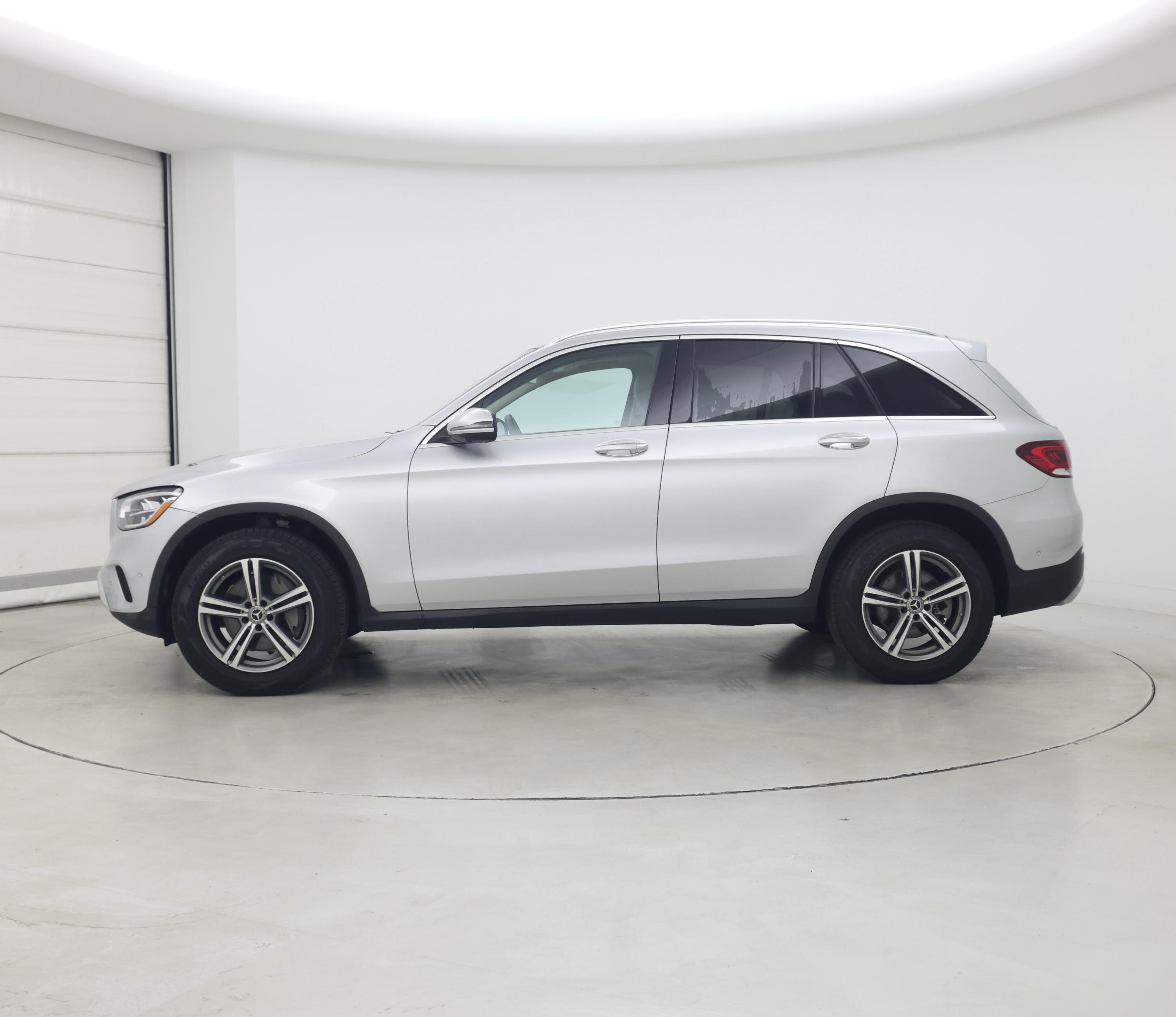 Thumbnail: 2020 Mercedes-Benz GLC - 3