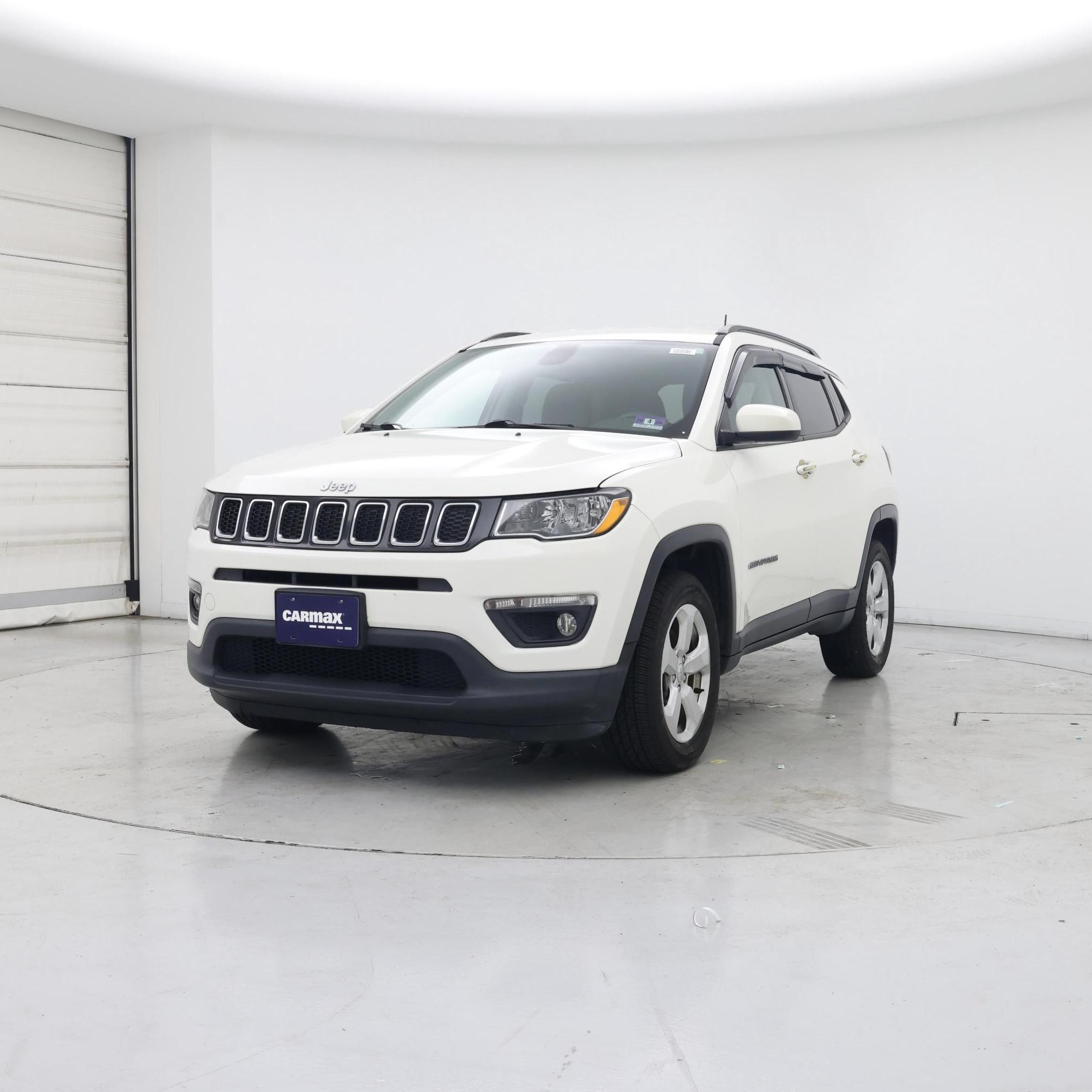 Thumbnail: 2019 Jeep Compass - 4