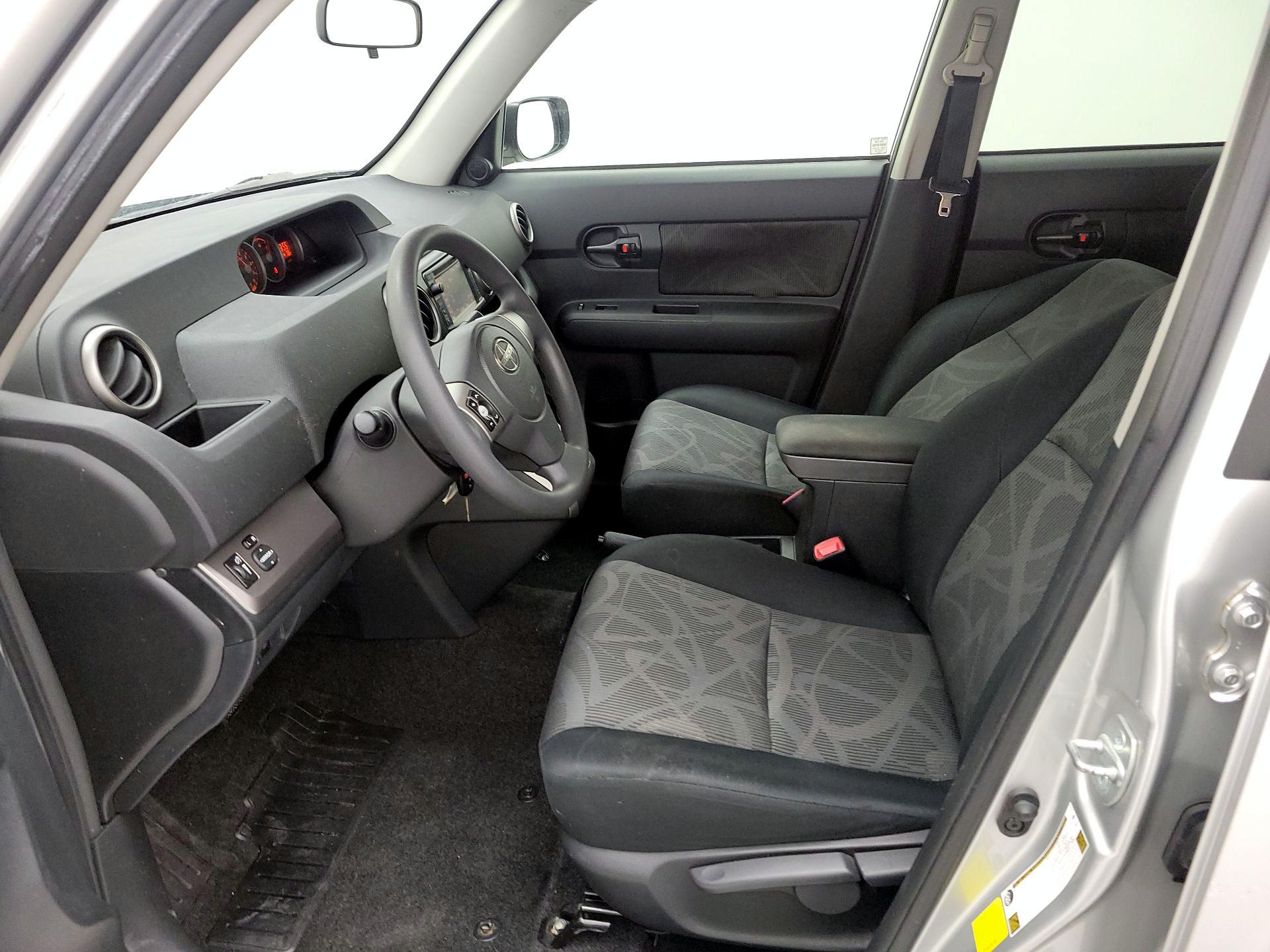 Thumbnail: 2014 Scion xB - 11