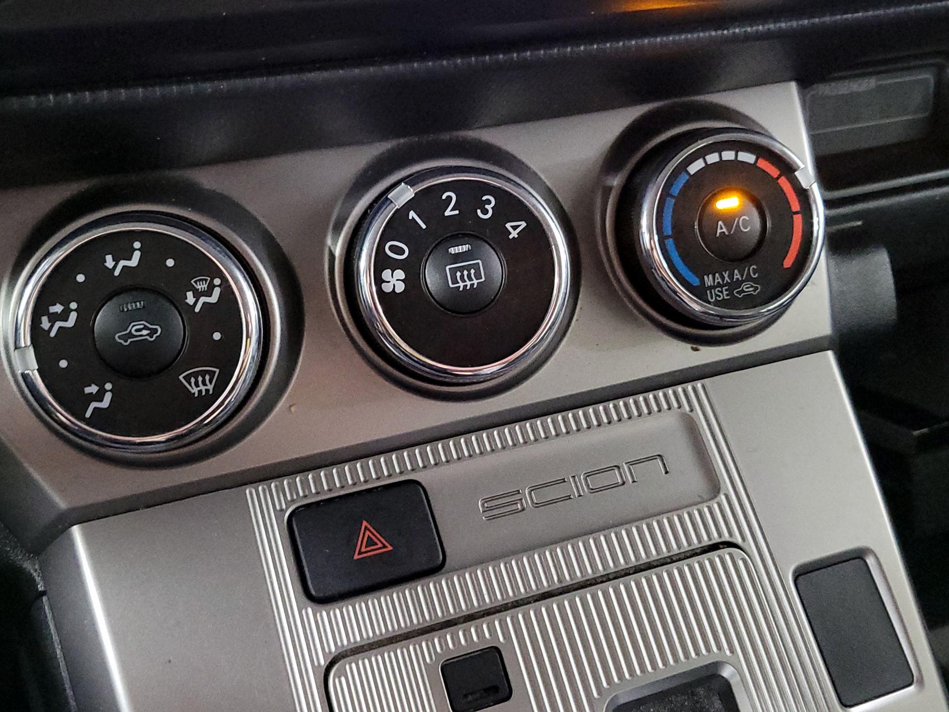 Thumbnail: 2014 Scion xB - 14