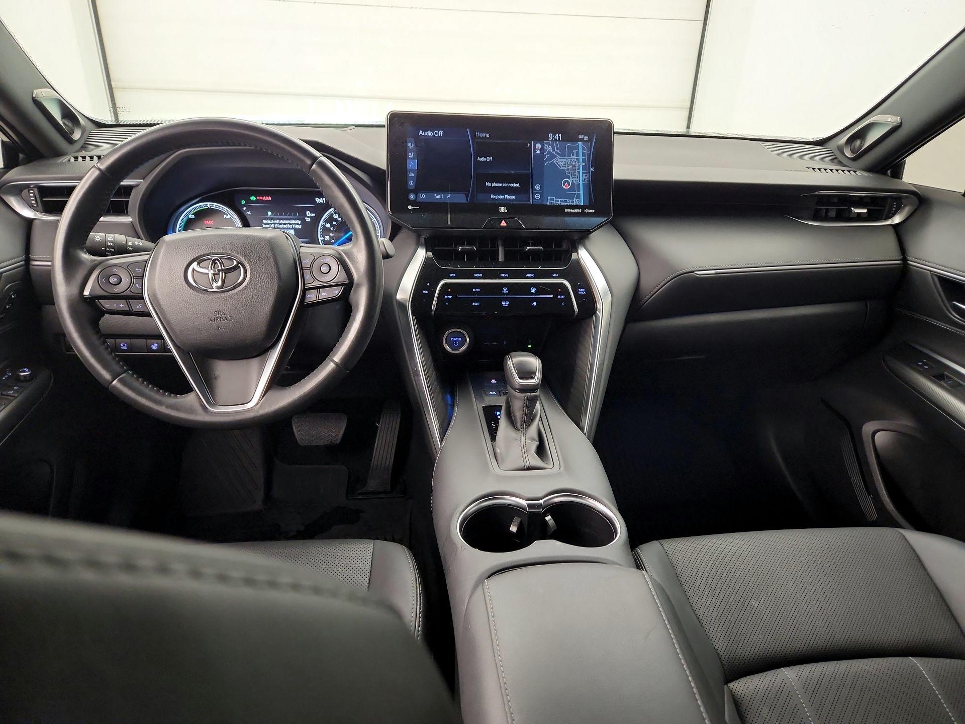Thumbnail: 2022 Toyota Venza - 9
