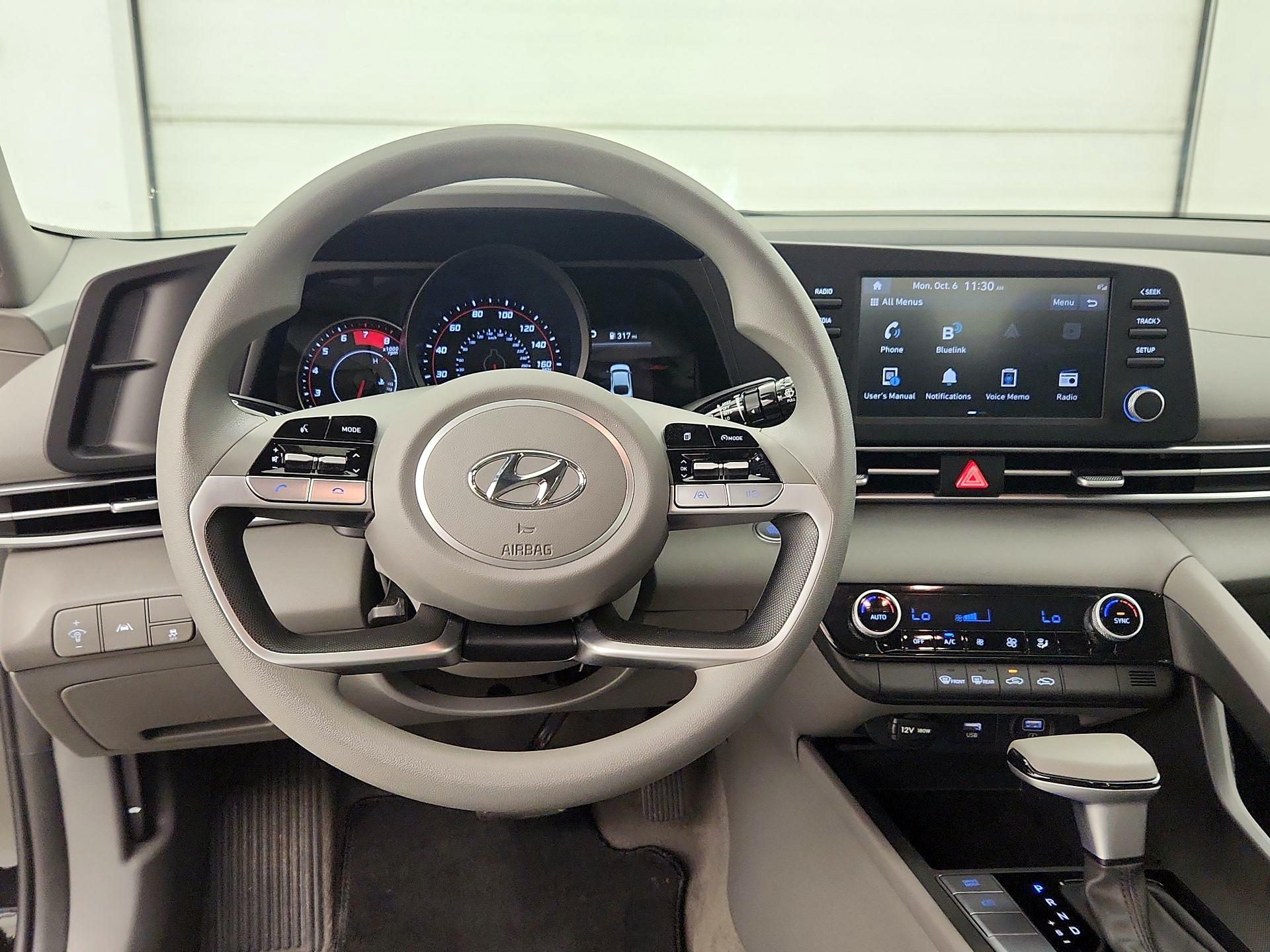 Thumbnail: 2023 Hyundai Elantra - 10