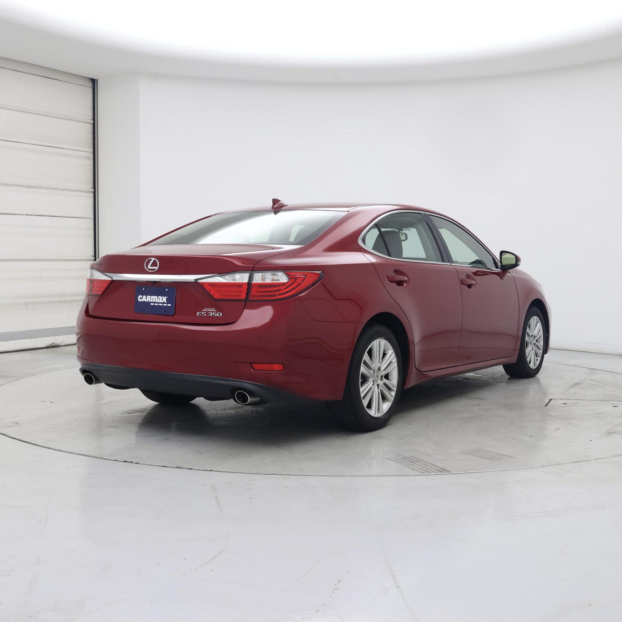 Thumbnail: 2015 Lexus ES - 8