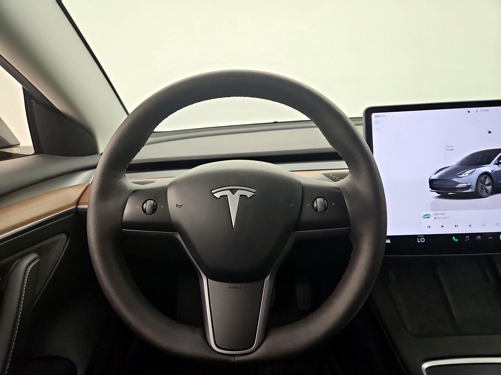 Thumbnail: 2023 Tesla Model 3 - 10