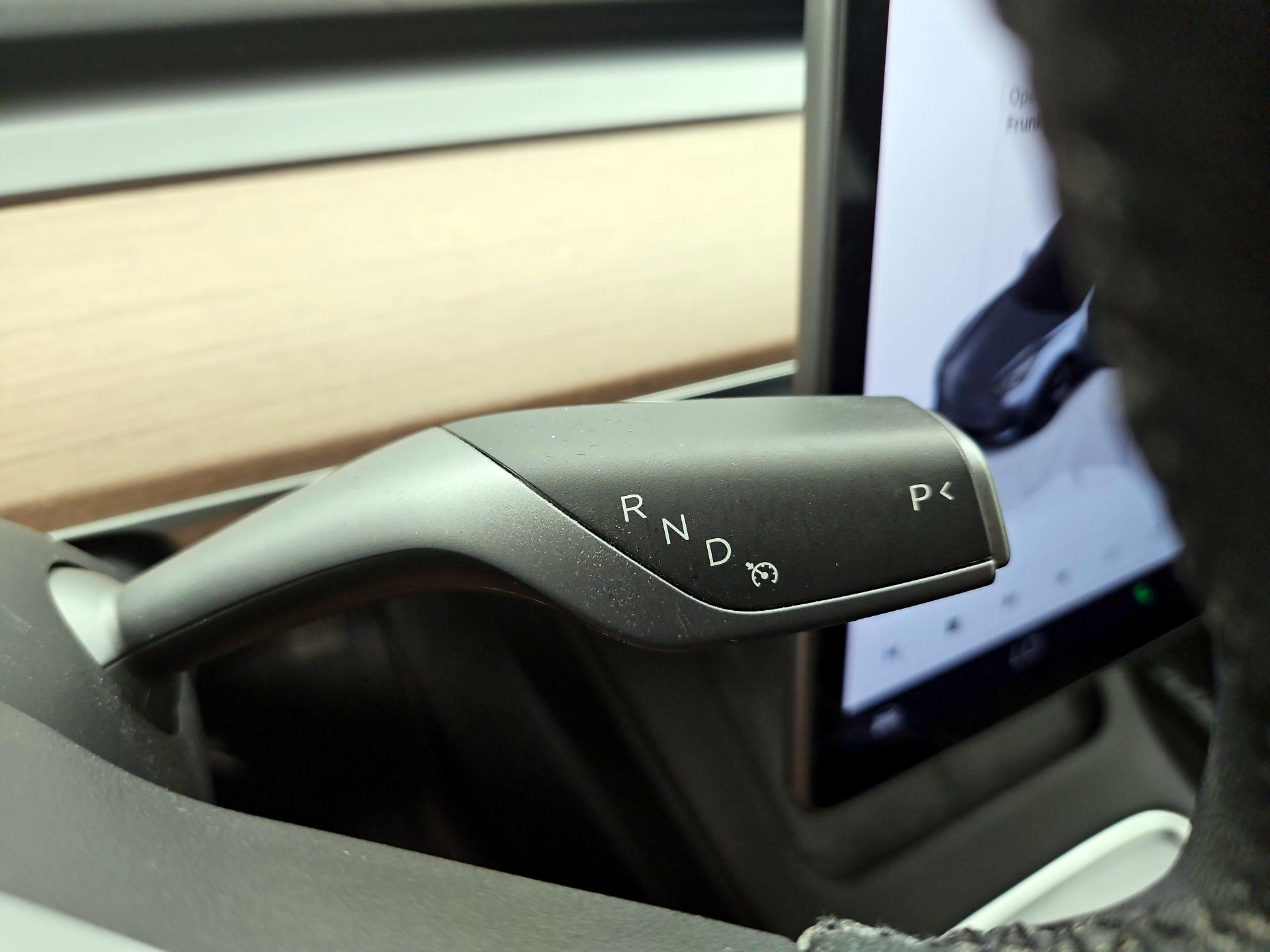 Thumbnail: 2023 Tesla Model 3 - 17
