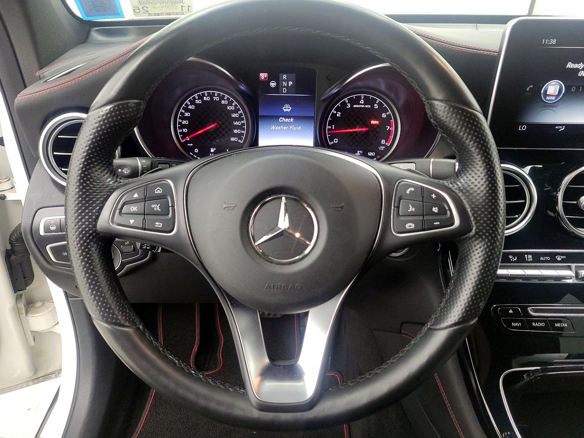 Thumbnail: 2017 Mercedes-Benz GLC - 10