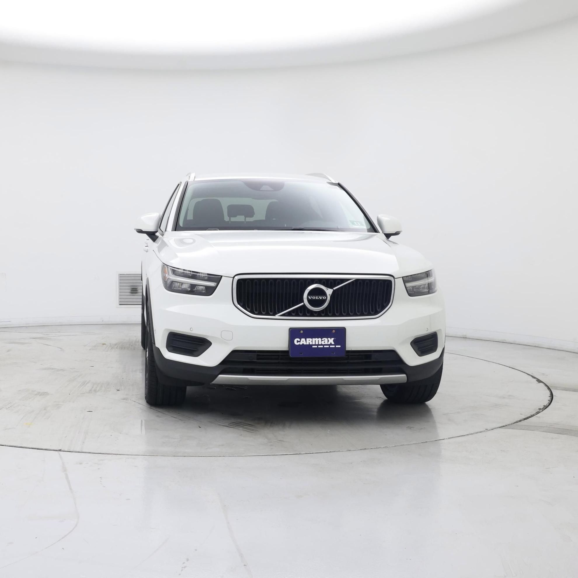 Thumbnail: 2019 Volvo XC40 - 5