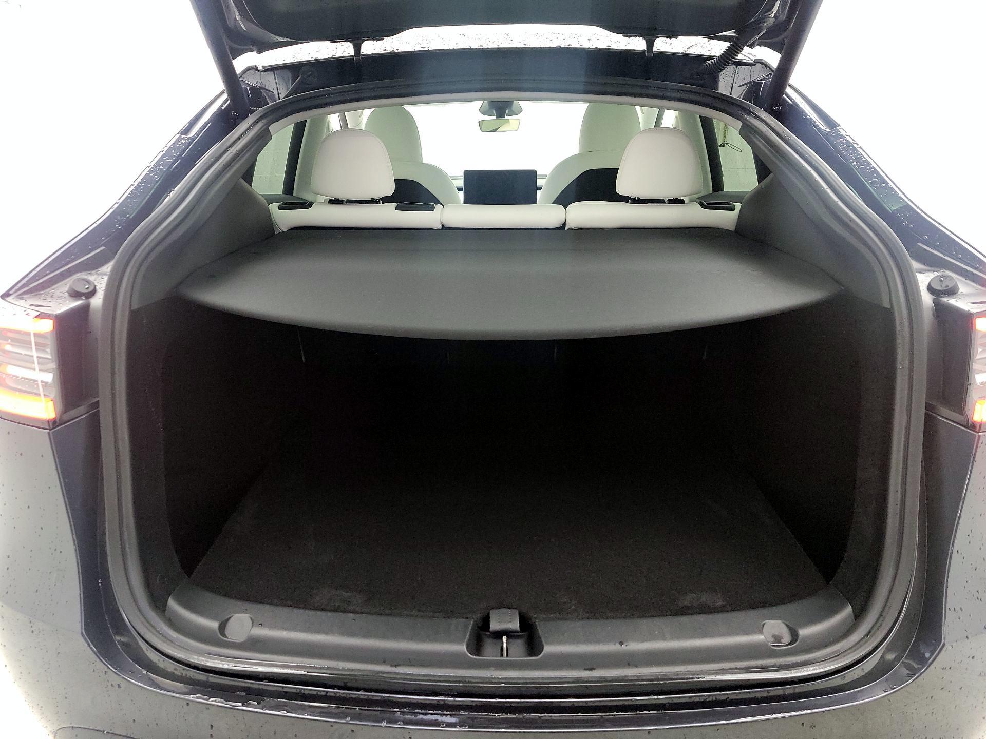 Thumbnail: 2024 Tesla Model Y - 20