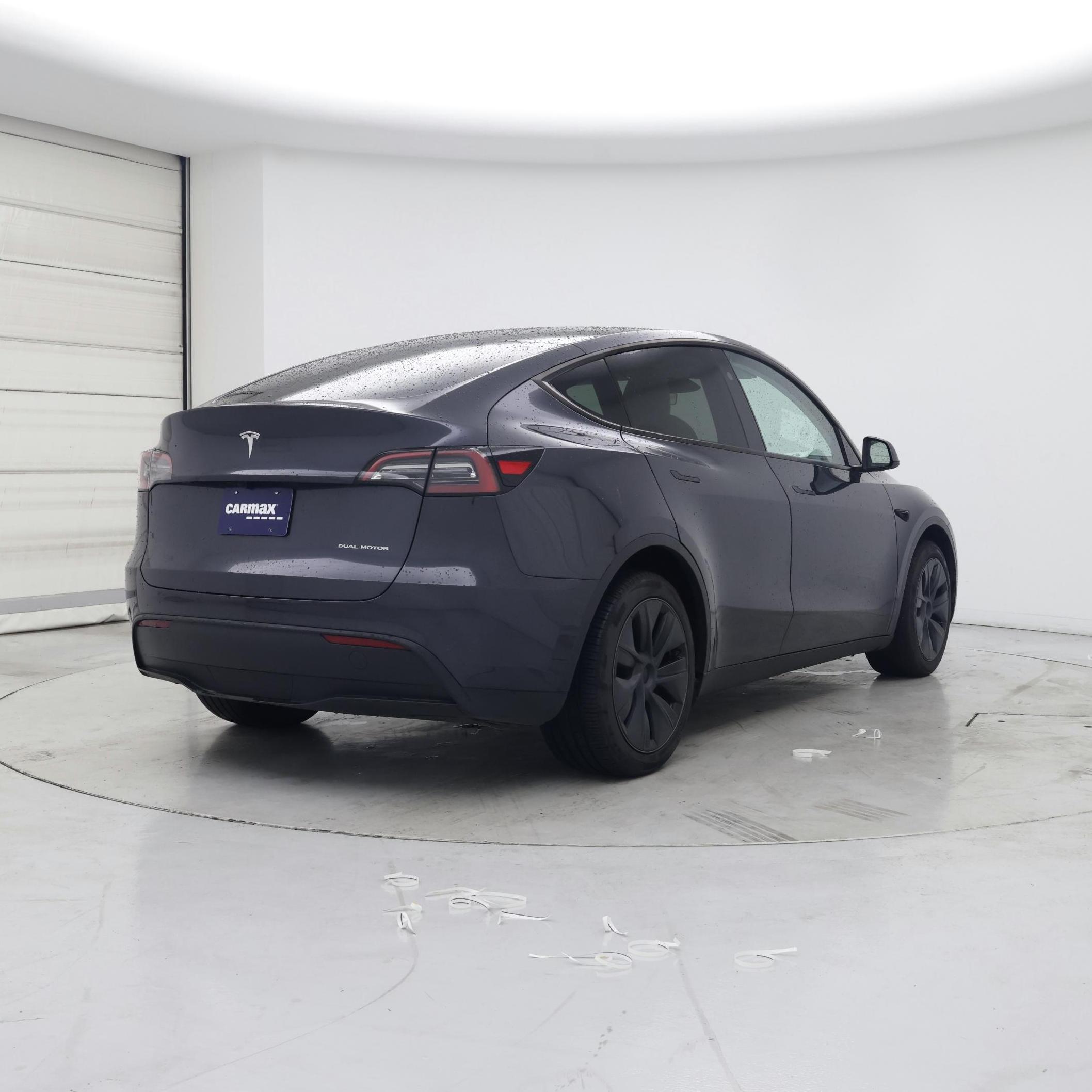 Thumbnail: 2024 Tesla Model Y - 8