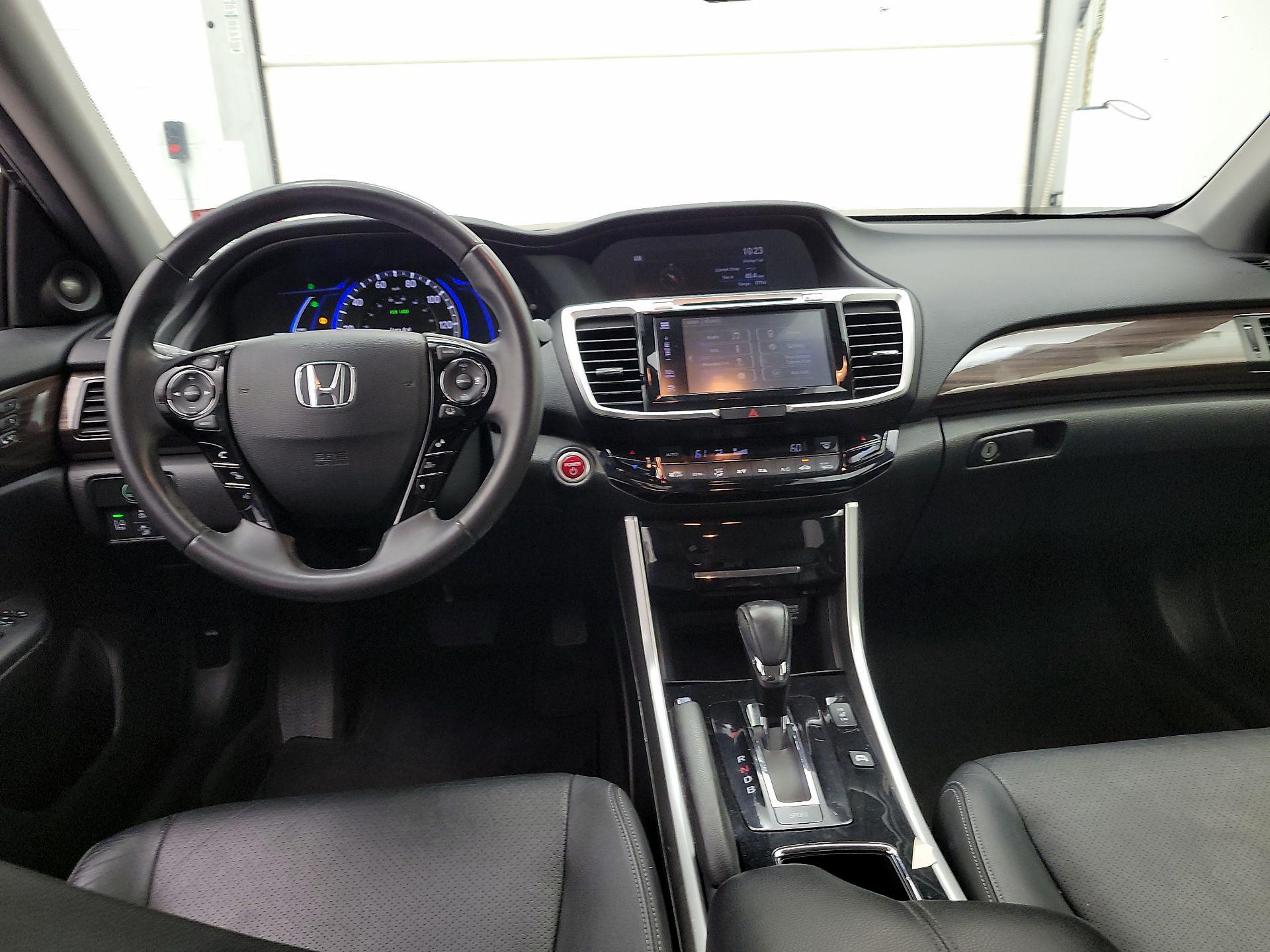 Thumbnail: 2017 Honda Accord - 9