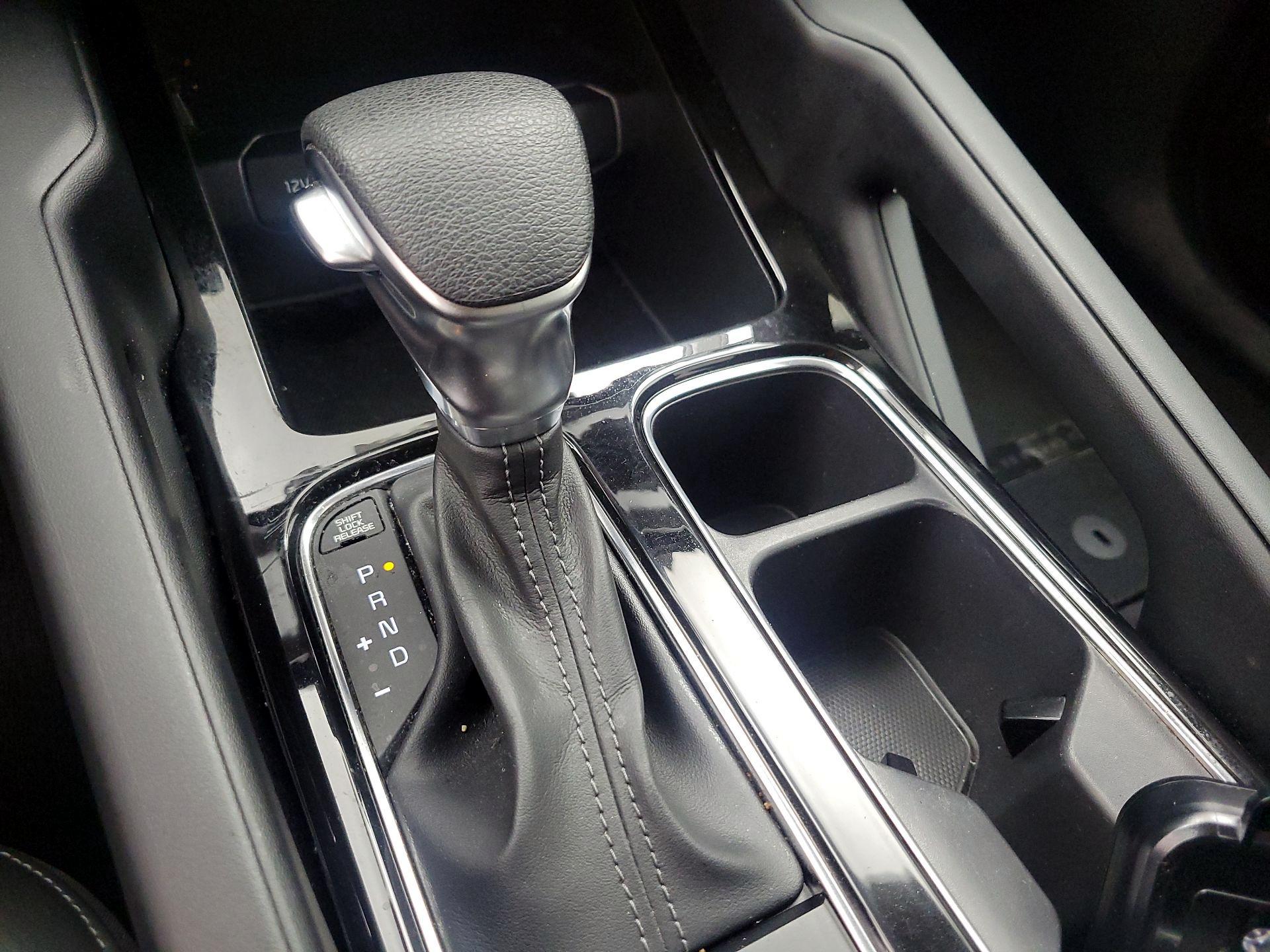 Thumbnail: 2021 Kia Telluride - 17