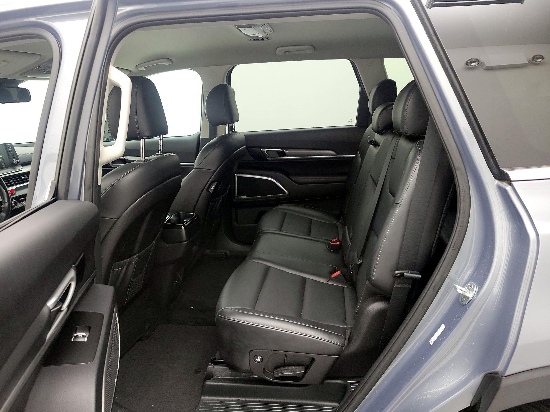Thumbnail: 2021 Kia Telluride - 19