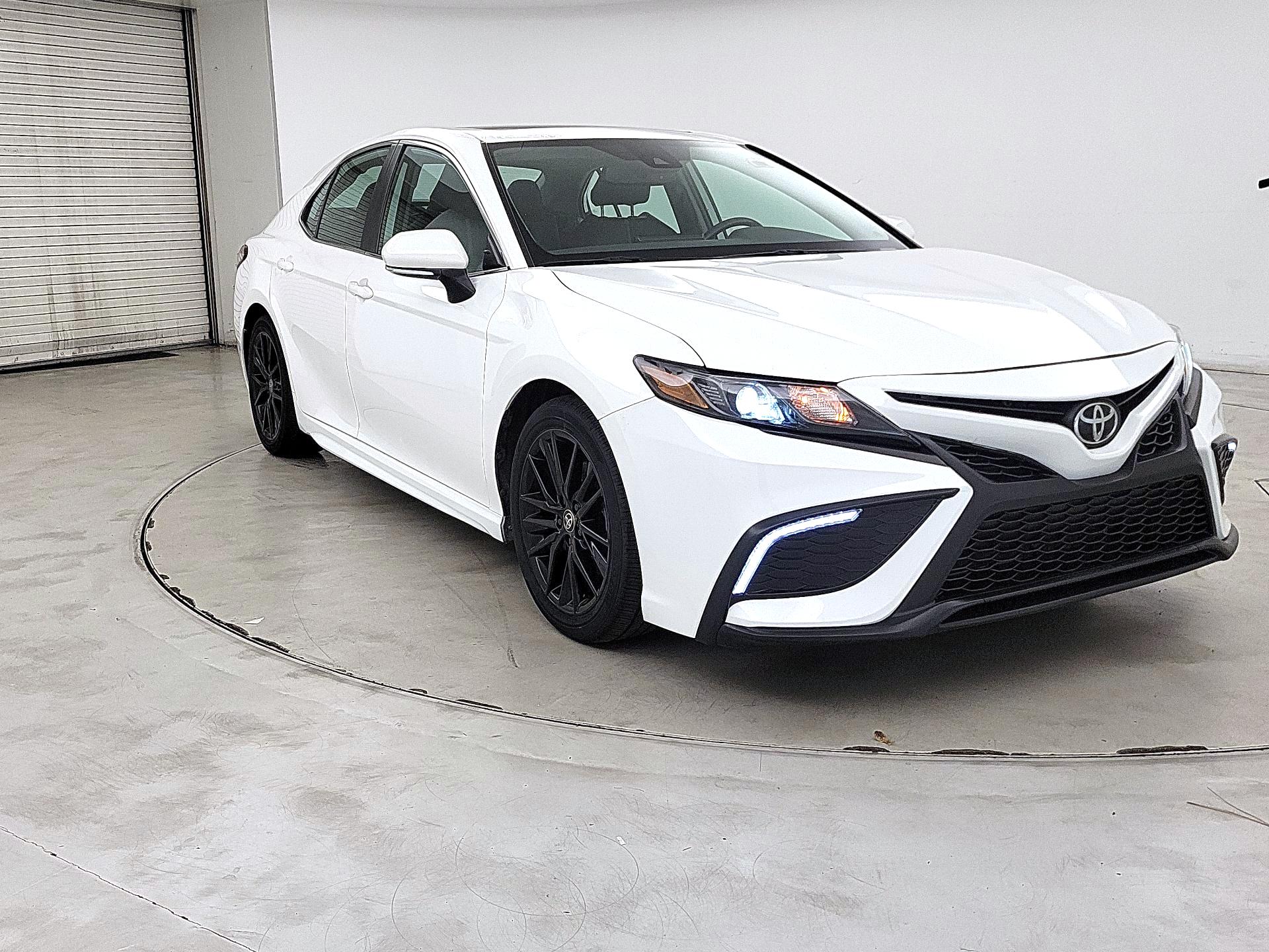 Thumbnail: 2023 Toyota Camry - 3