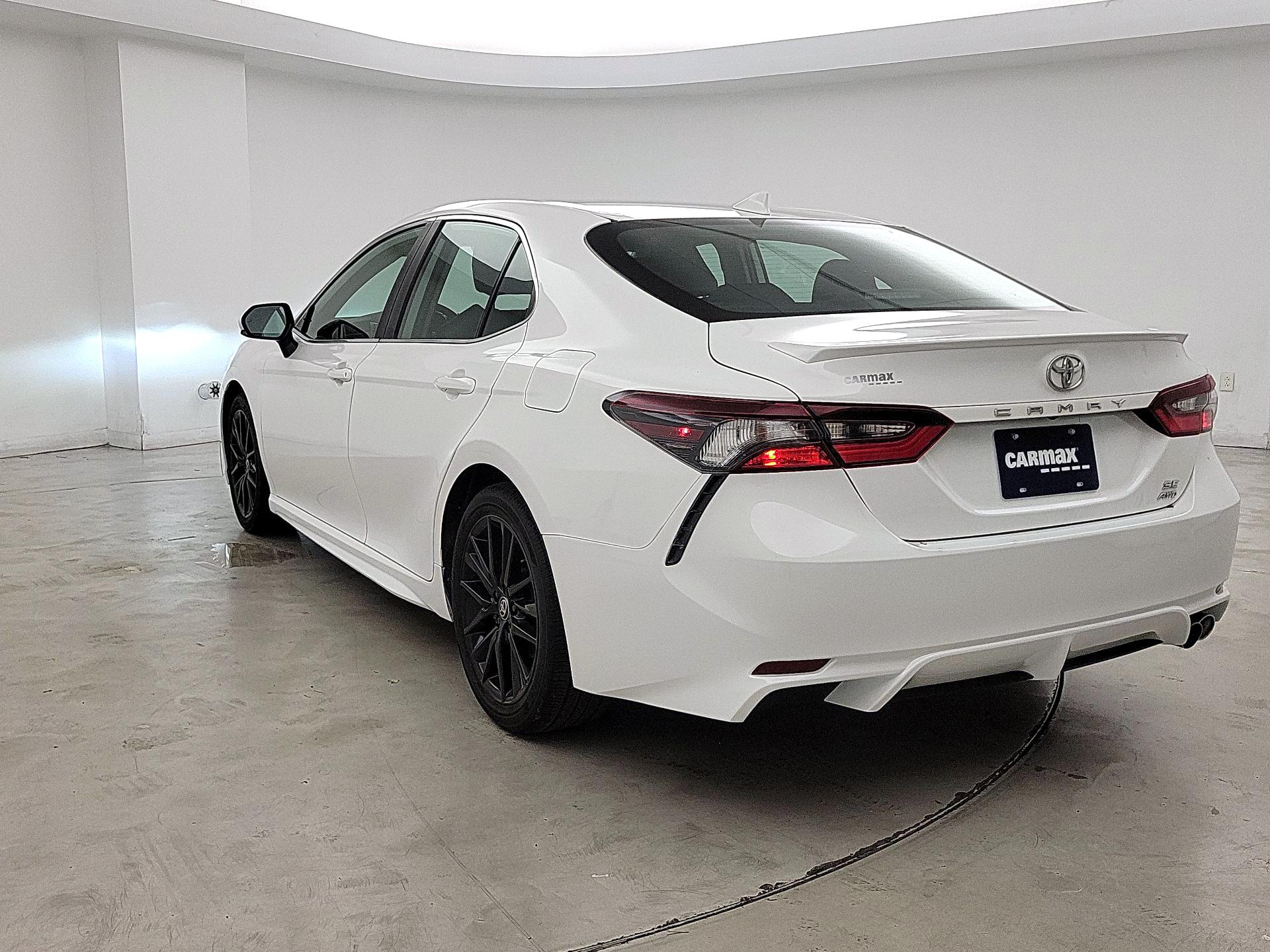 Thumbnail: 2023 Toyota Camry - 7