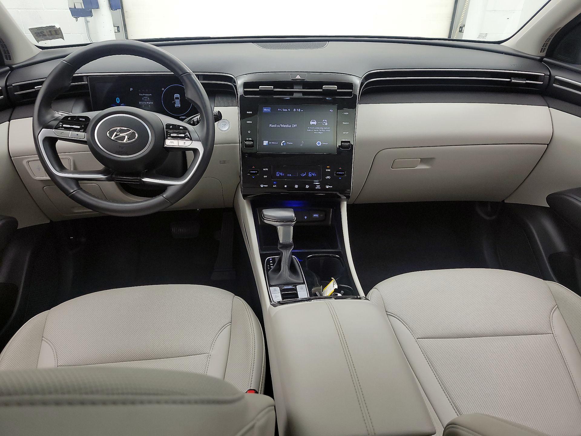 Thumbnail: 2023 Hyundai Tucson - 9