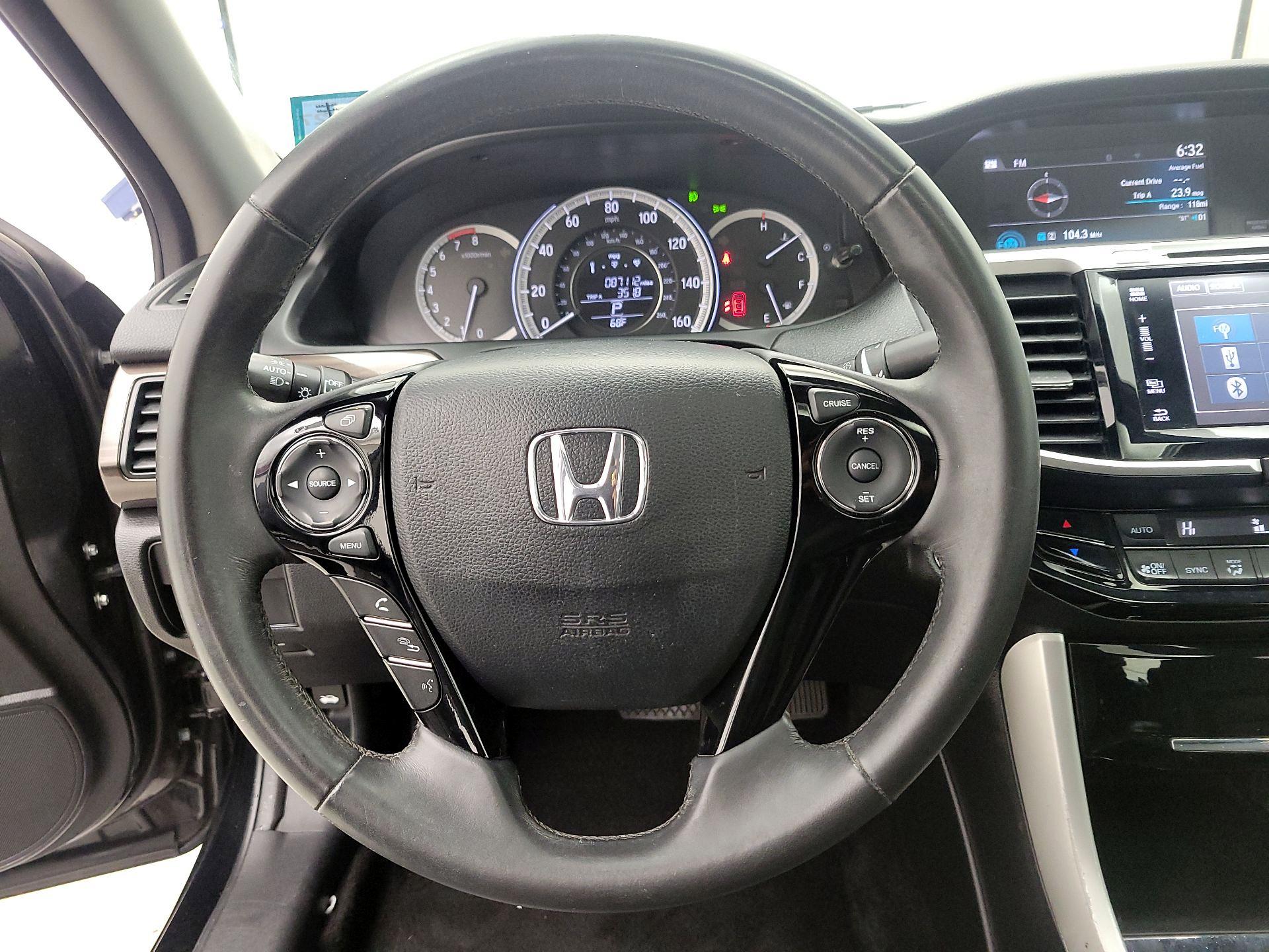 Thumbnail: 2017 Honda Accord - 10