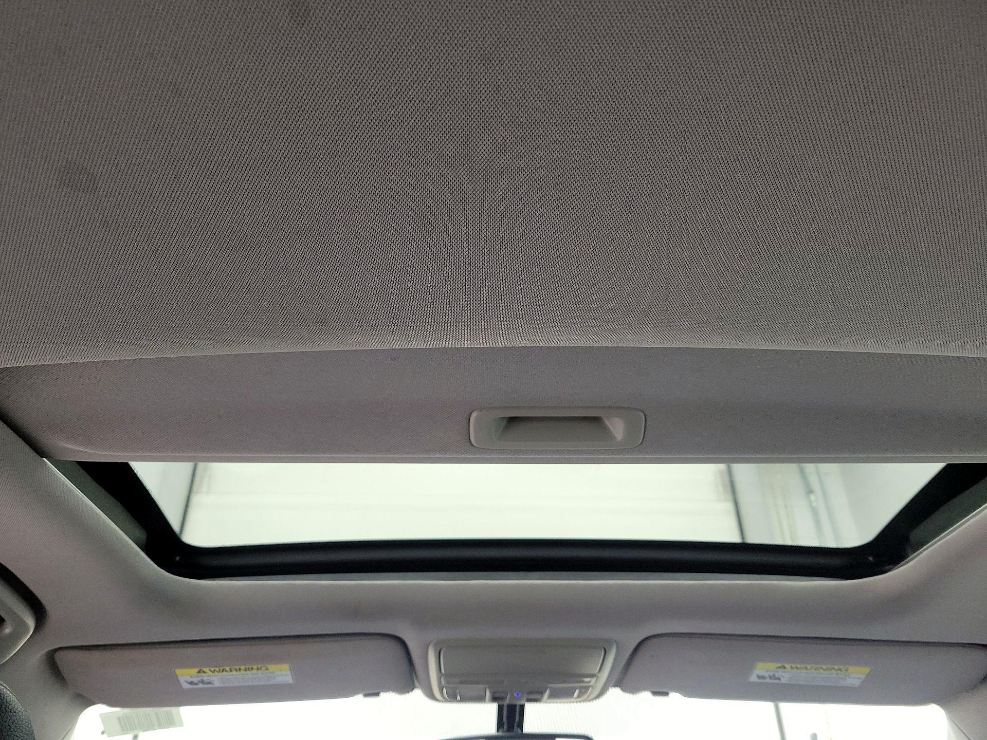 Thumbnail: 2017 Honda Accord - 19