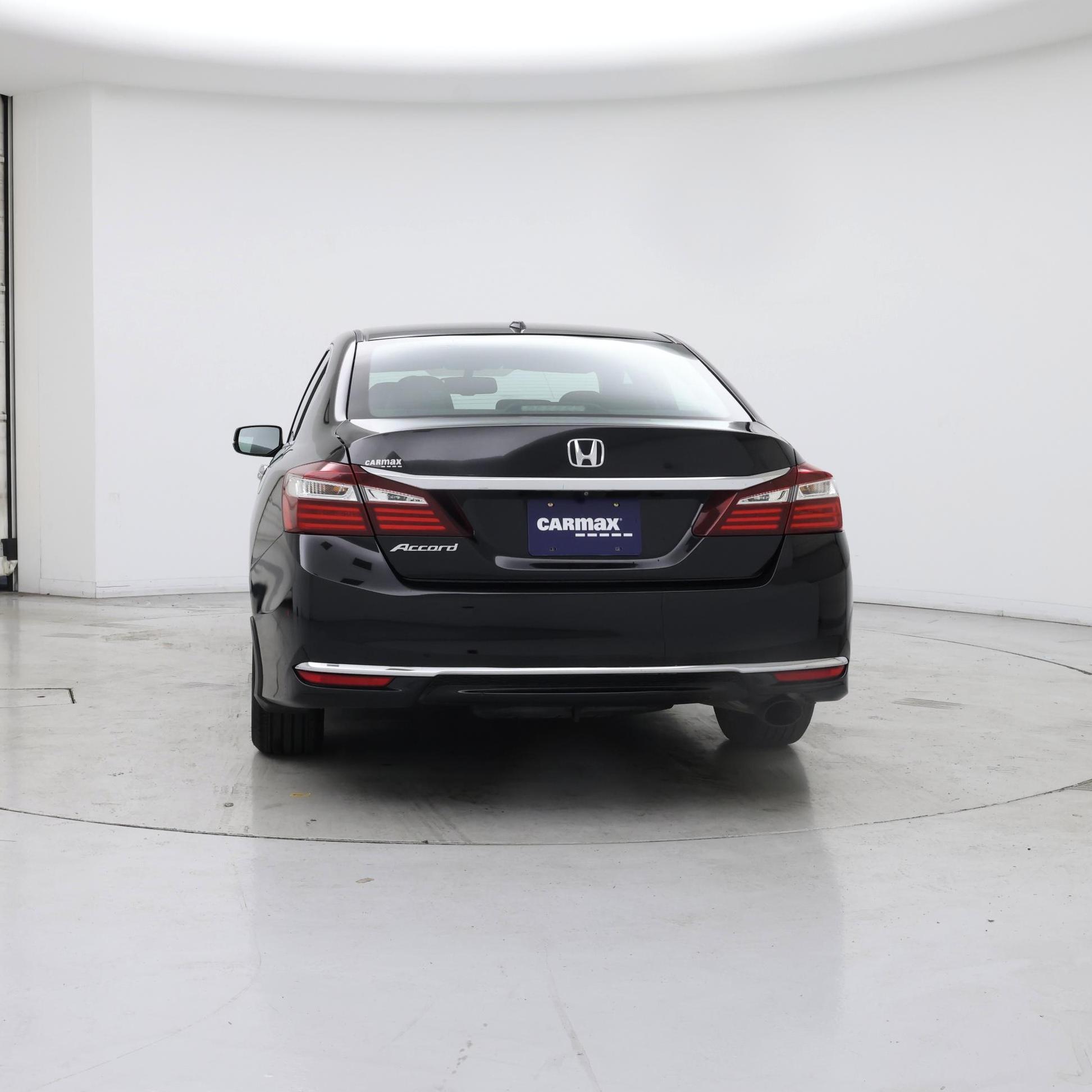 Thumbnail: 2017 Honda Accord - 6