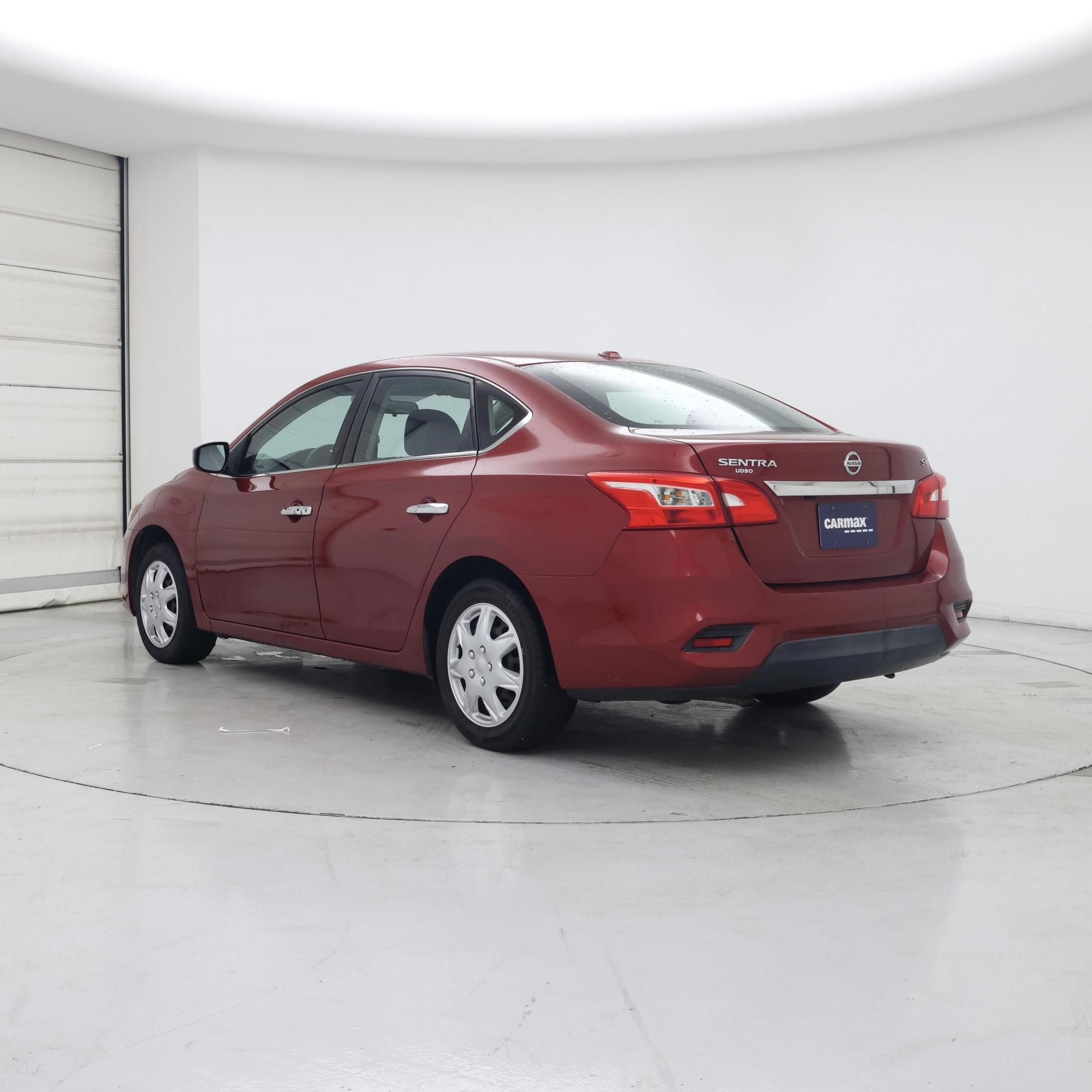 Thumbnail: 2017 Nissan Sentra - 2