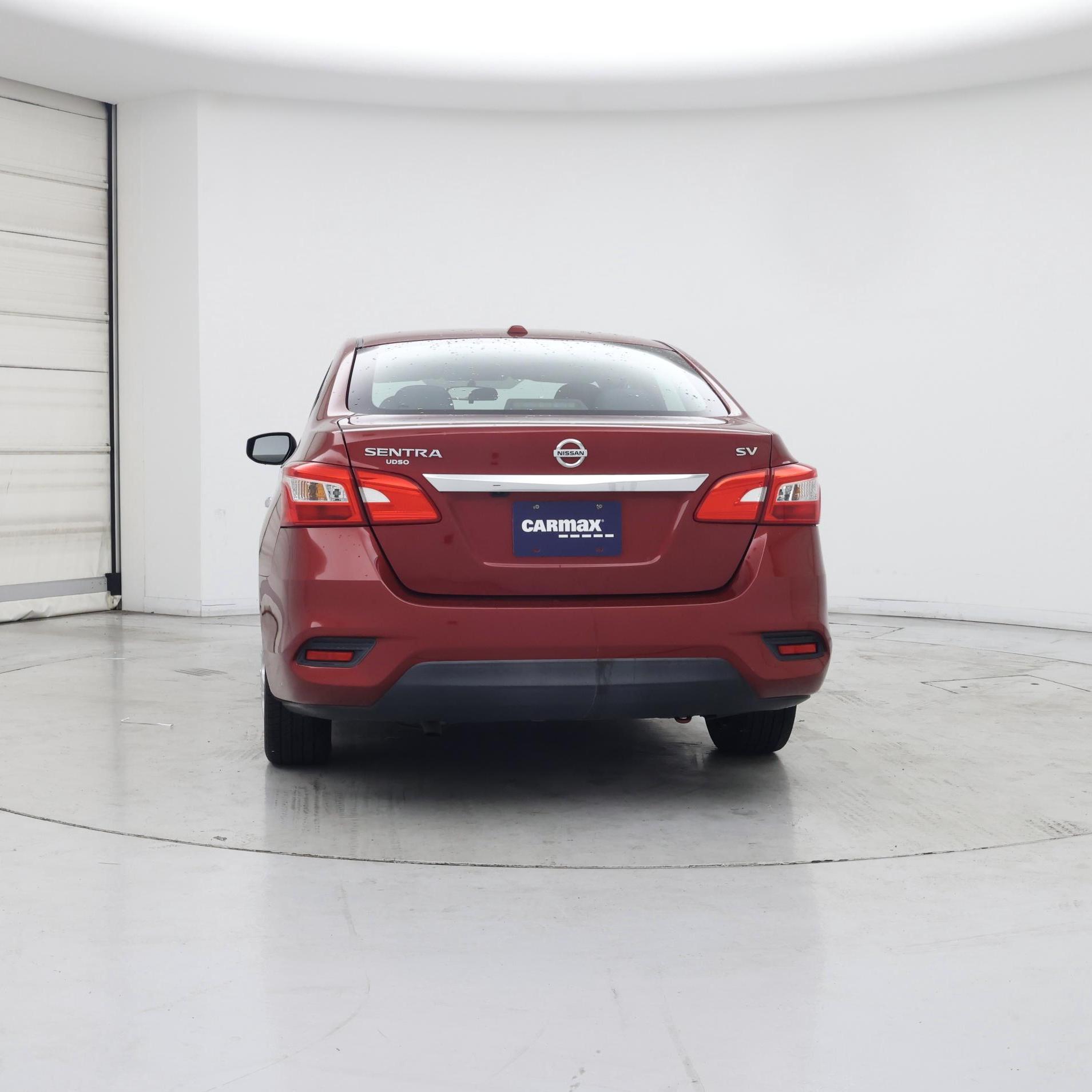 Thumbnail: 2017 Nissan Sentra - 6