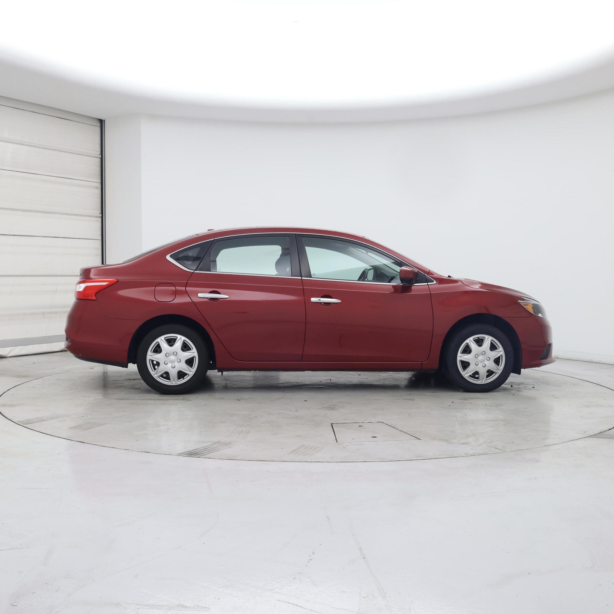 Thumbnail: 2017 Nissan Sentra - 7