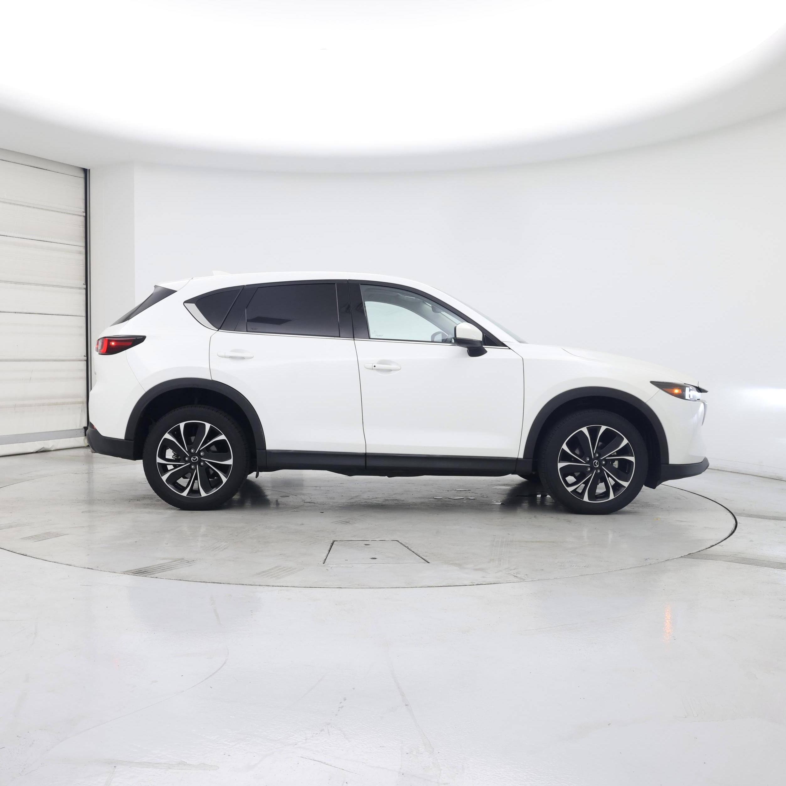 Thumbnail: 2022 Mazda CX-5 - 7