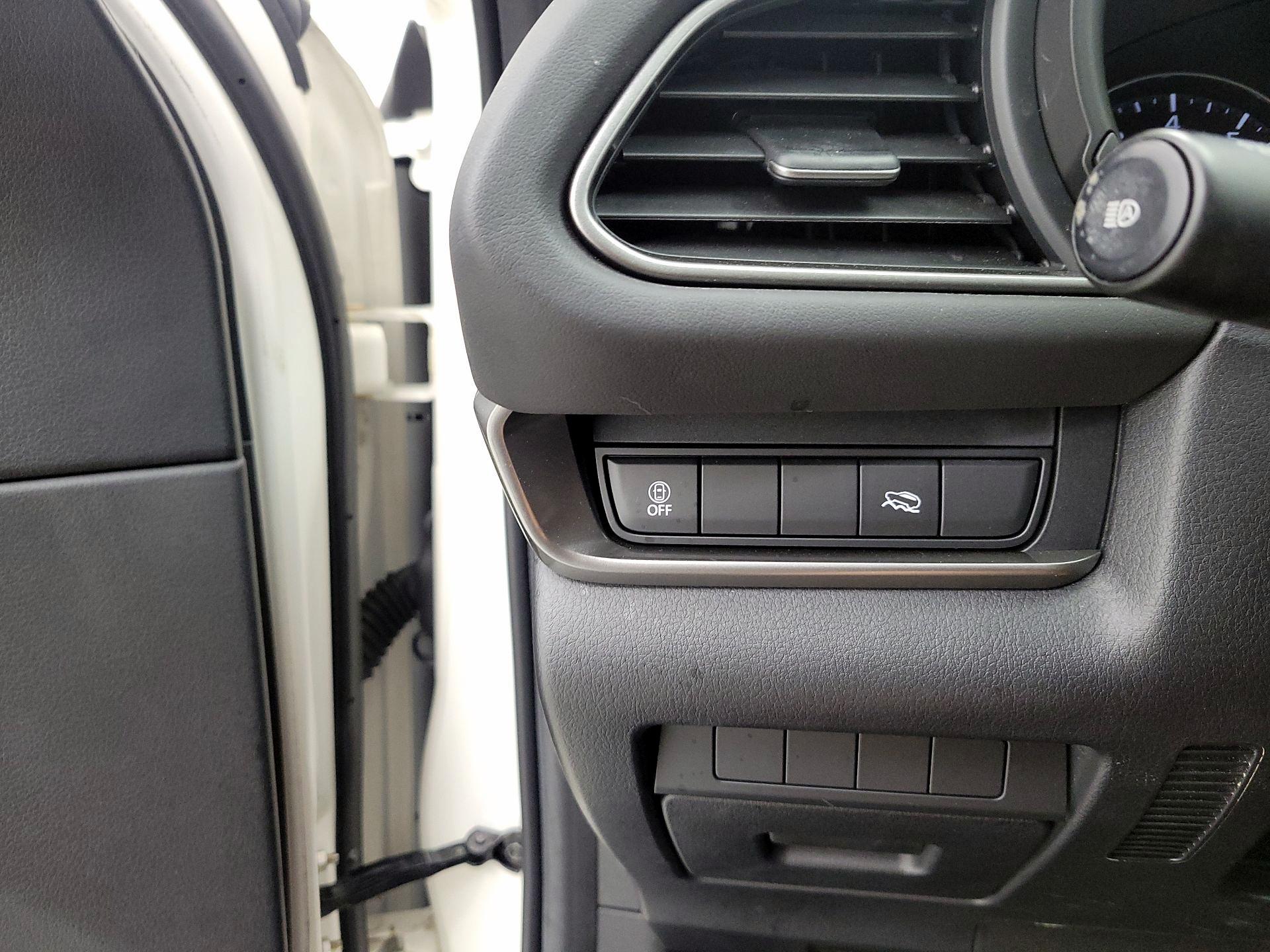 Thumbnail: 2021 Mazda CX-30 - 13