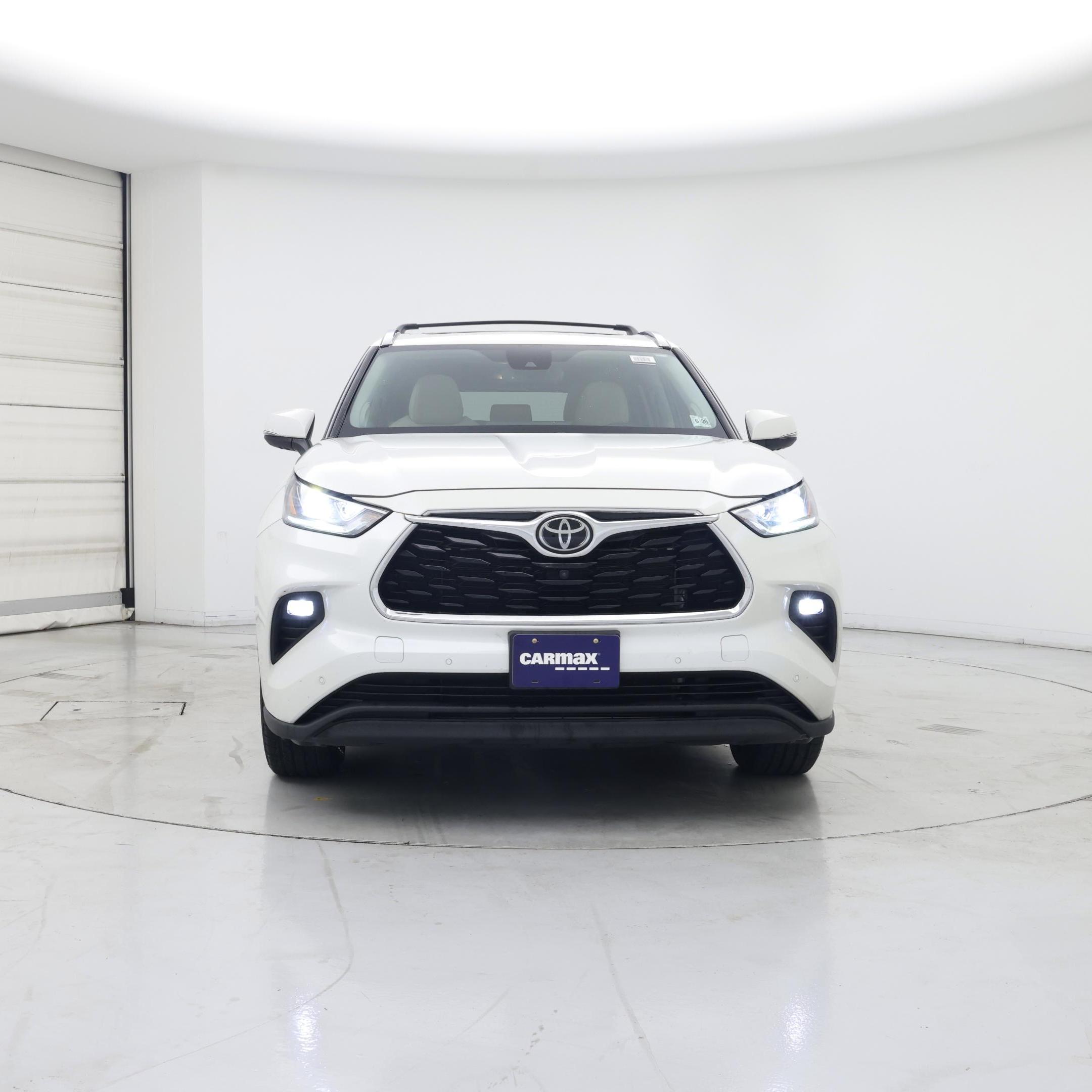 Thumbnail: 2021 Toyota Highlander - 5