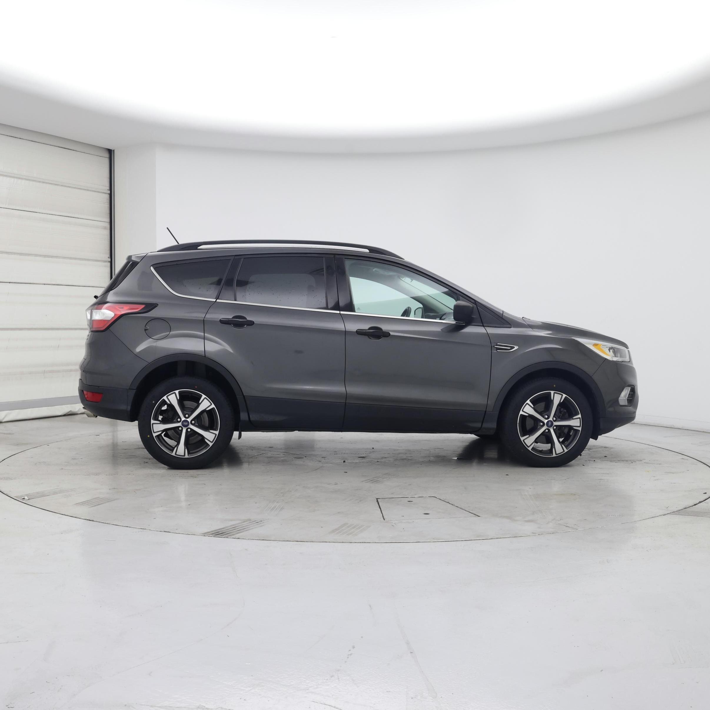 Thumbnail: 2018 Ford Escape - 7