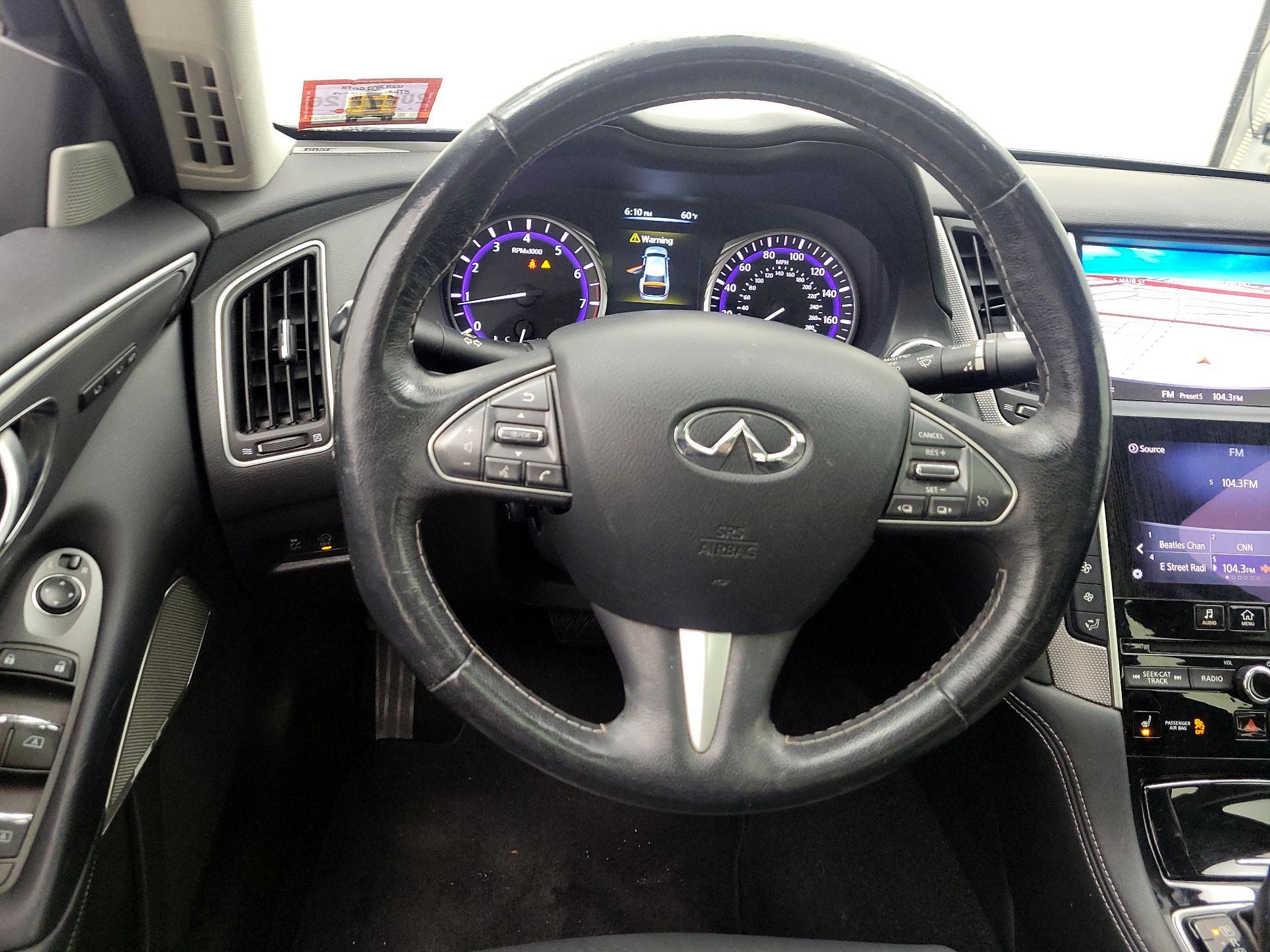 Thumbnail: 2017 INFINITI Q50 - 10