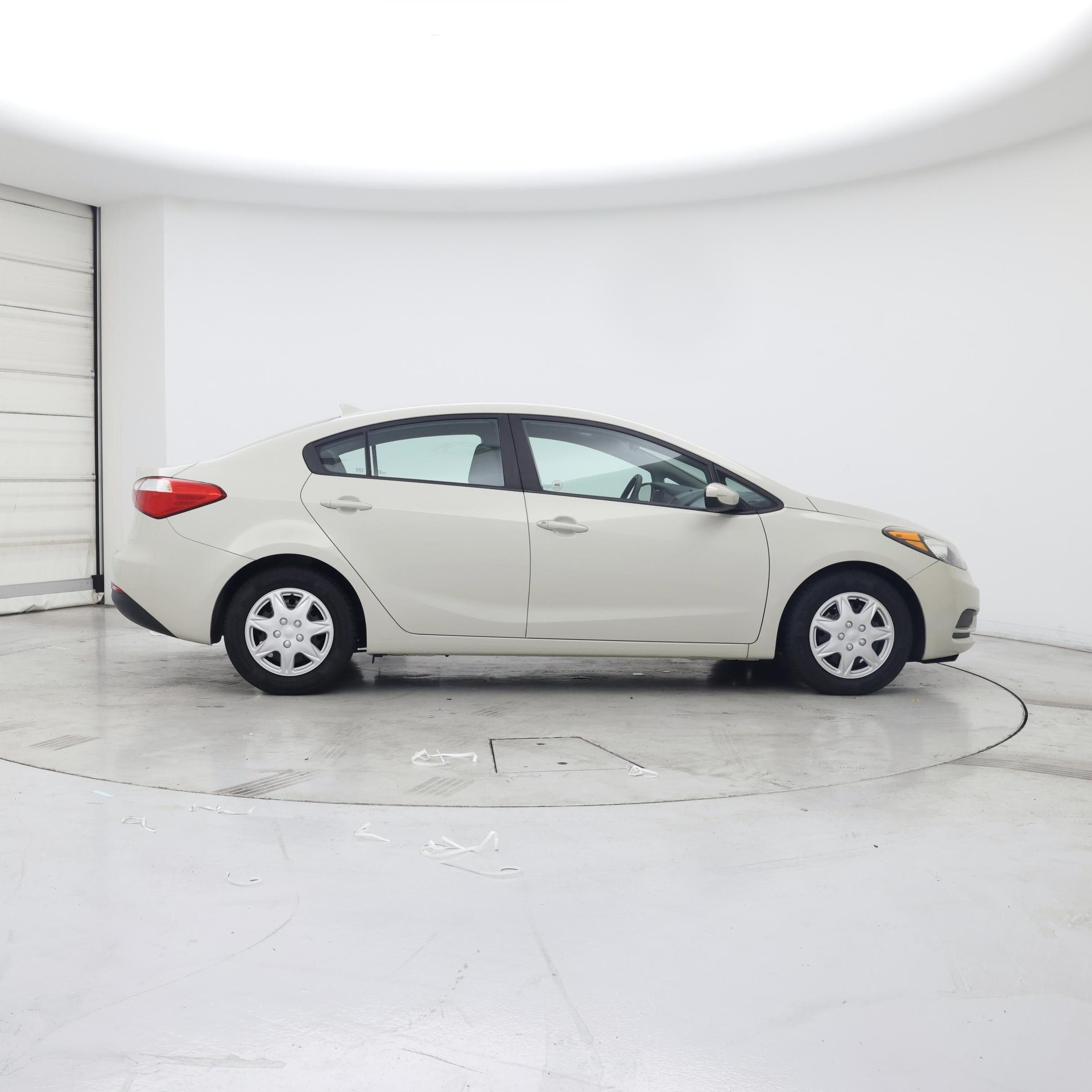 Thumbnail: 2015 Kia Forte - 7