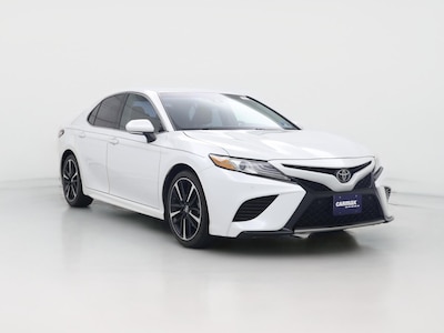 White 2018 Toyota Camry XSE