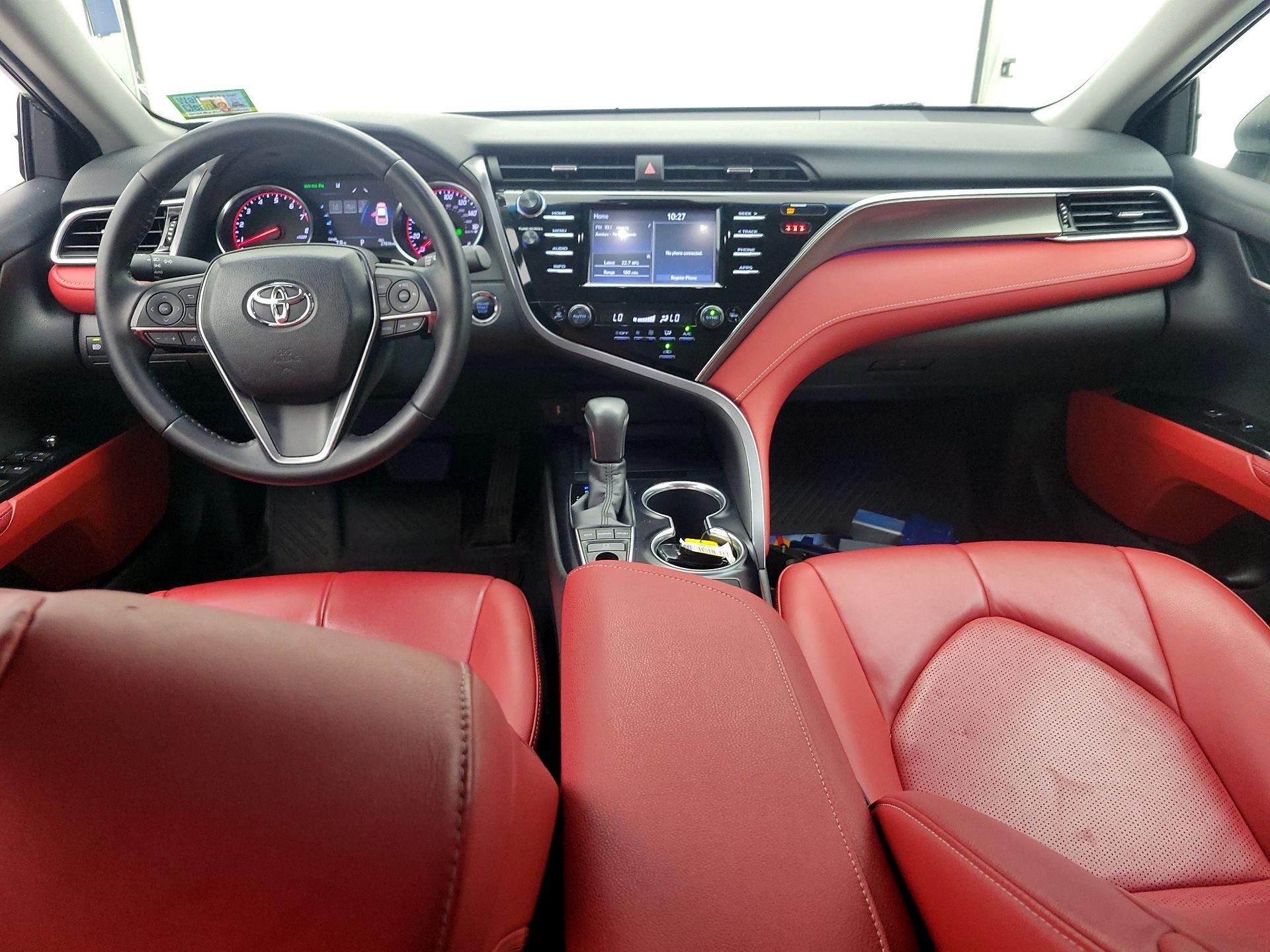 Thumbnail: 2018 Toyota Camry - 9