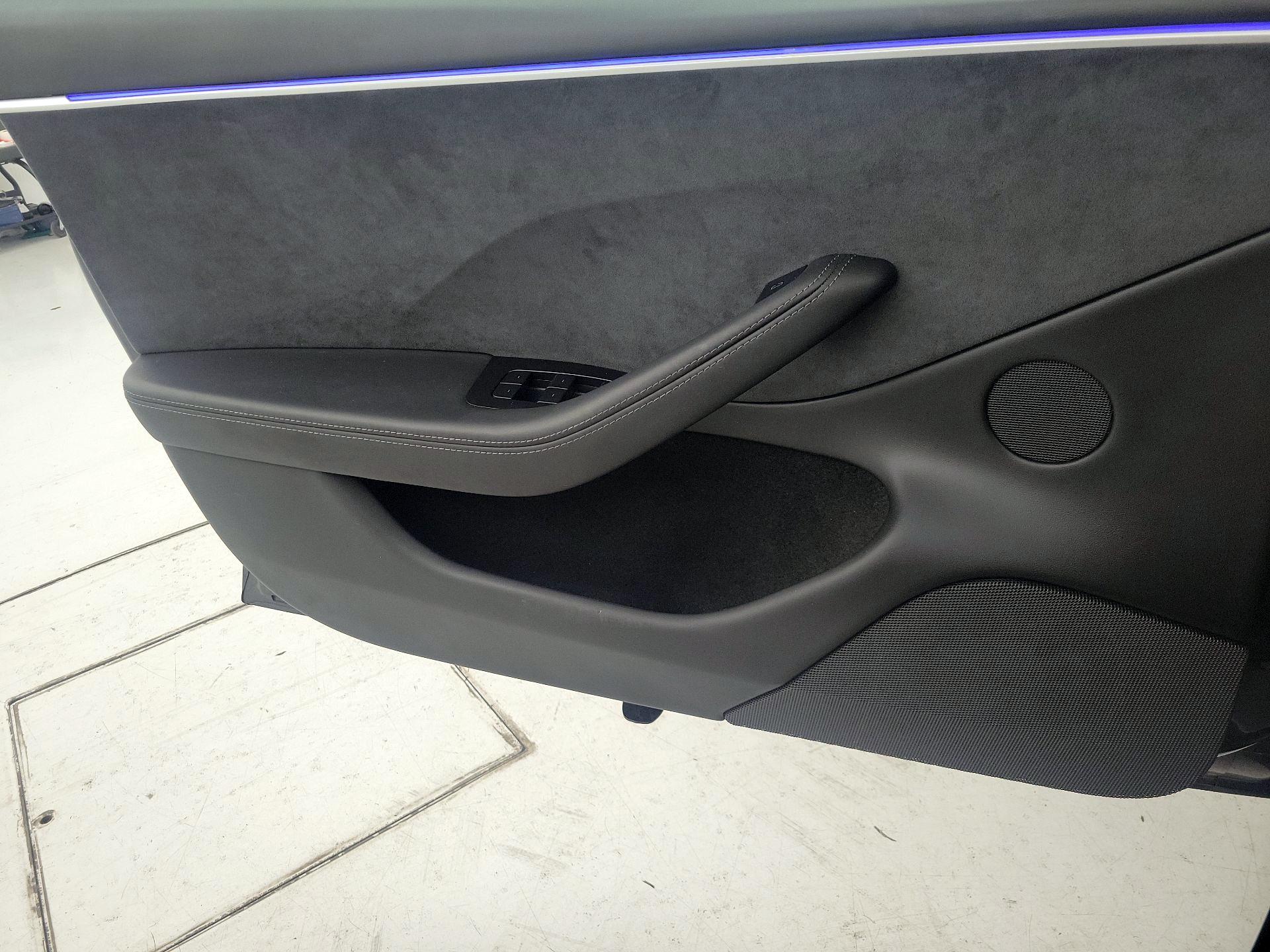 Thumbnail: 2024 Tesla Model 3 - 12