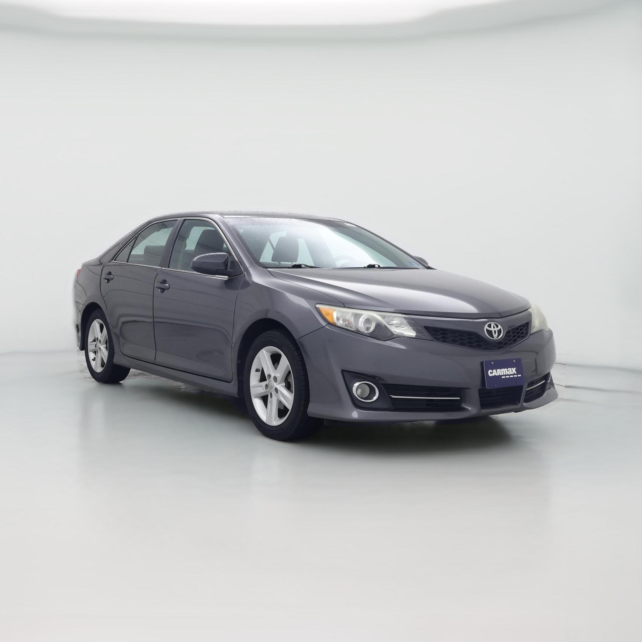 Thumbnail: 2014 Toyota Camry - 1